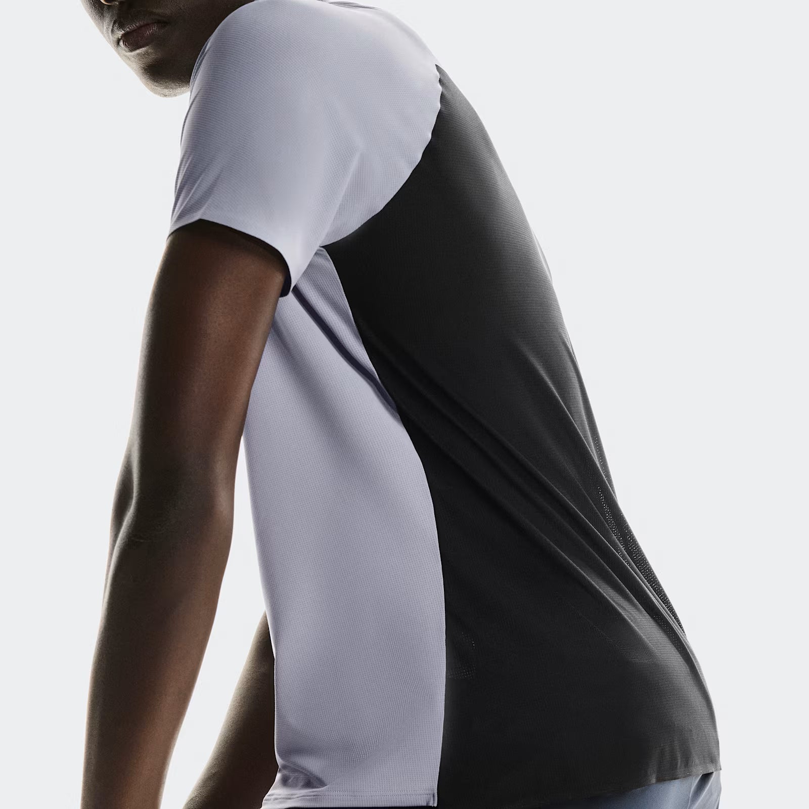 On Performance-T Lilac | Black
