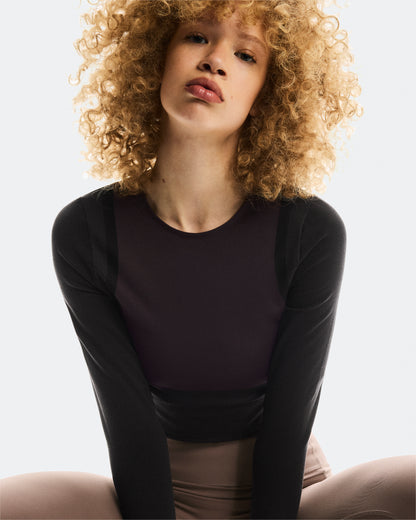 On Studio Knit Long-T Crop Pebble | Black (Women's)