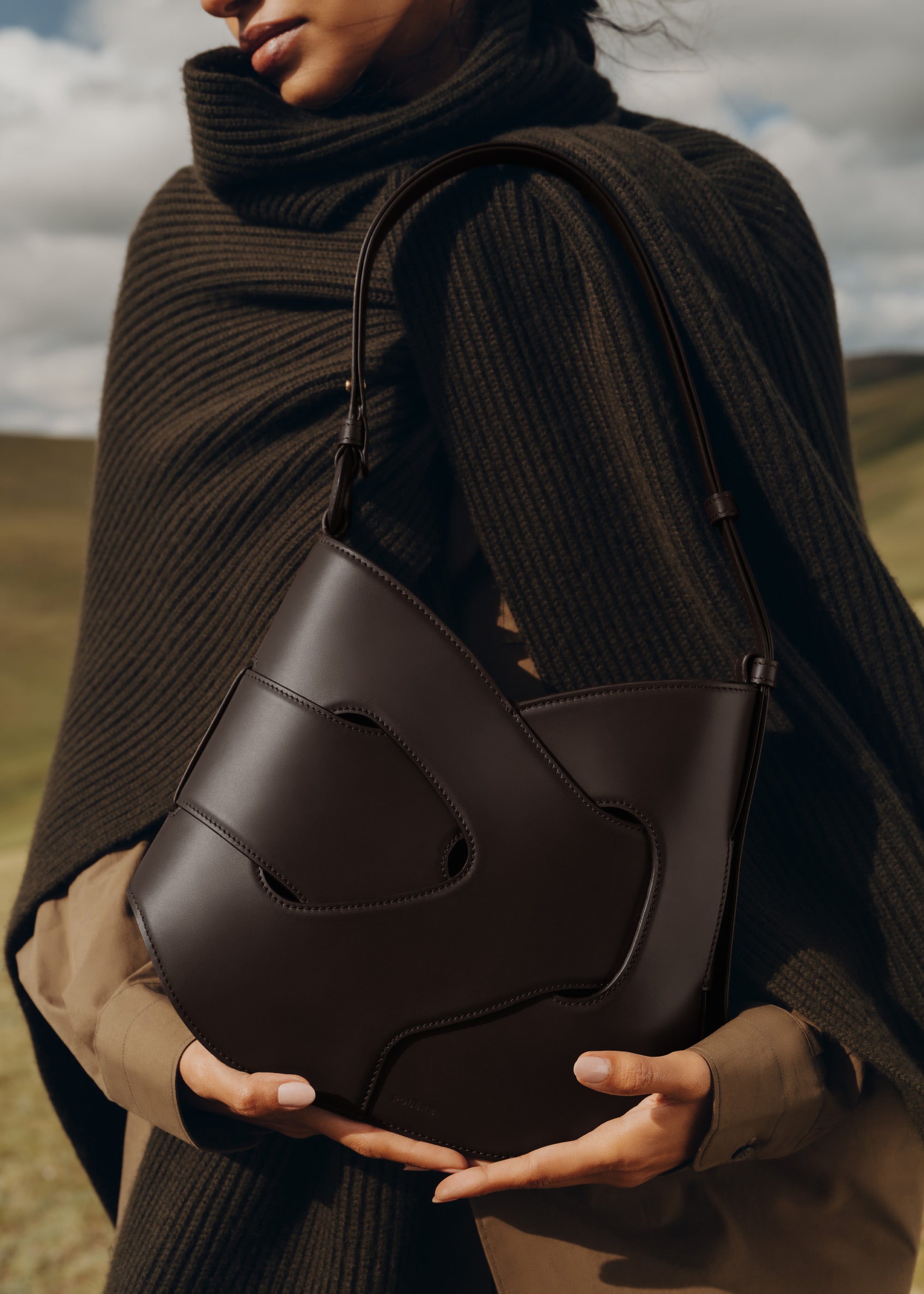 ポレーヌ　Nodde Hobo polene Nodde Hobo Edition Smooth Black