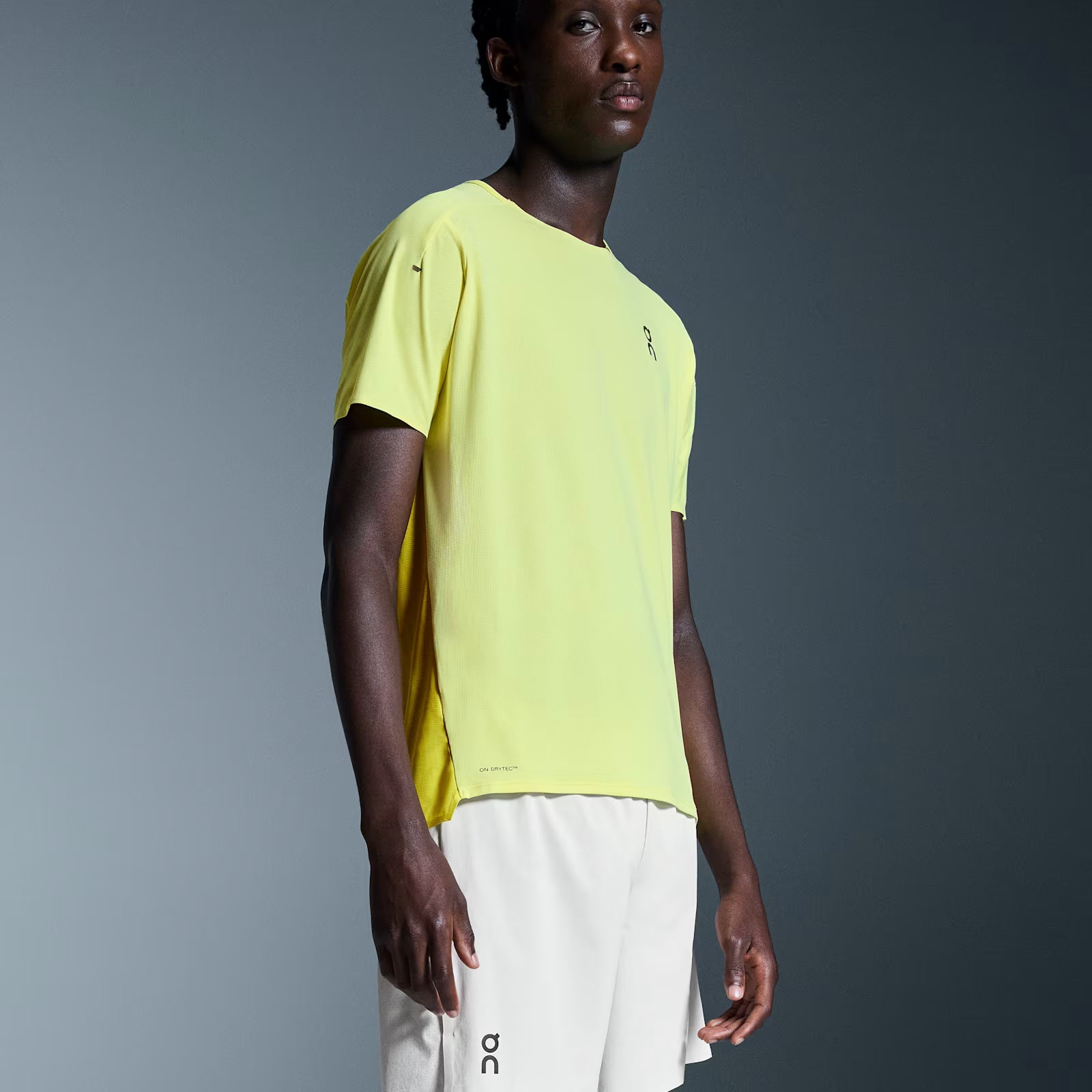 On 7" Performance Shorts Silver