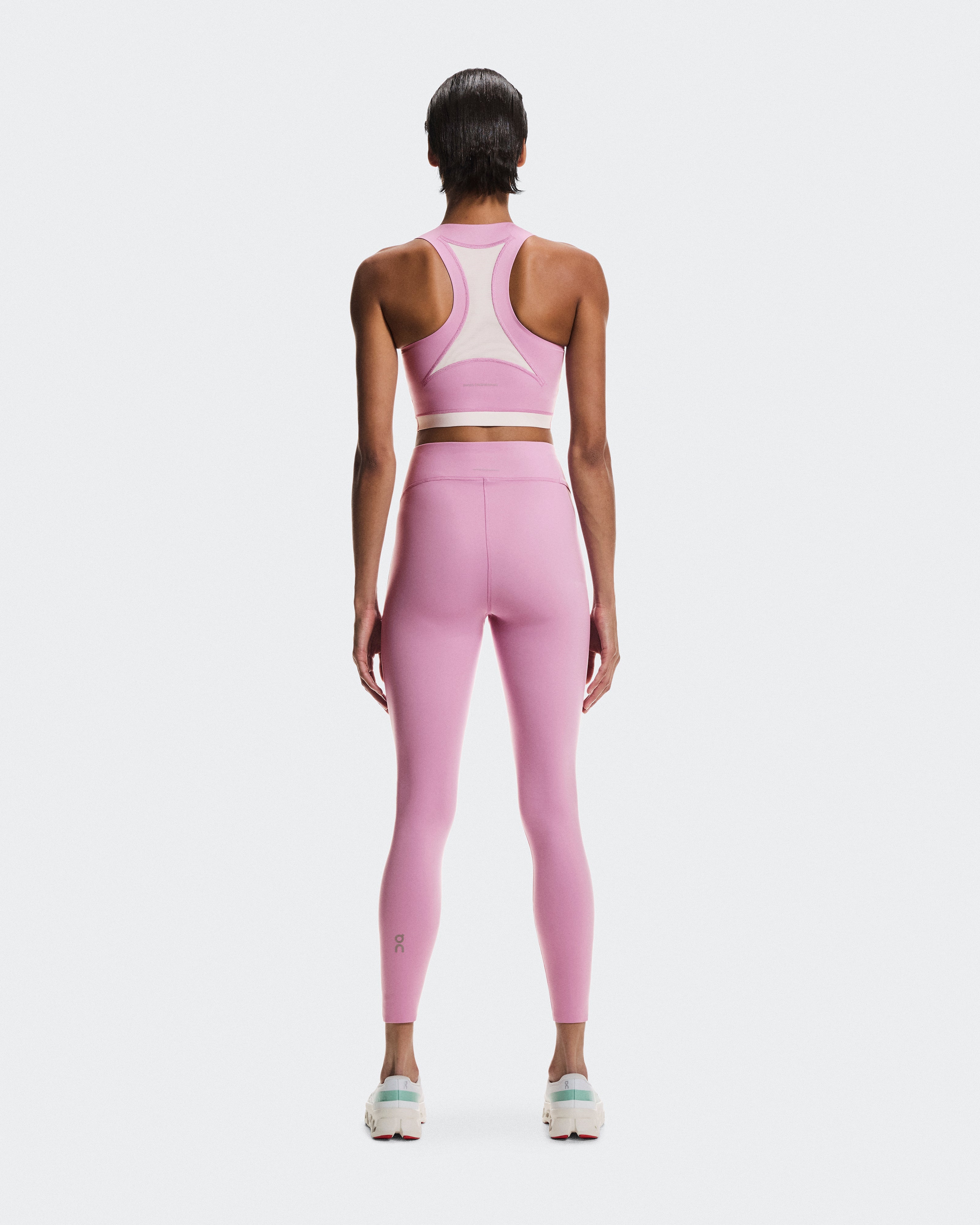 On Train 2-In-1 Crop Sakura (Women'S)