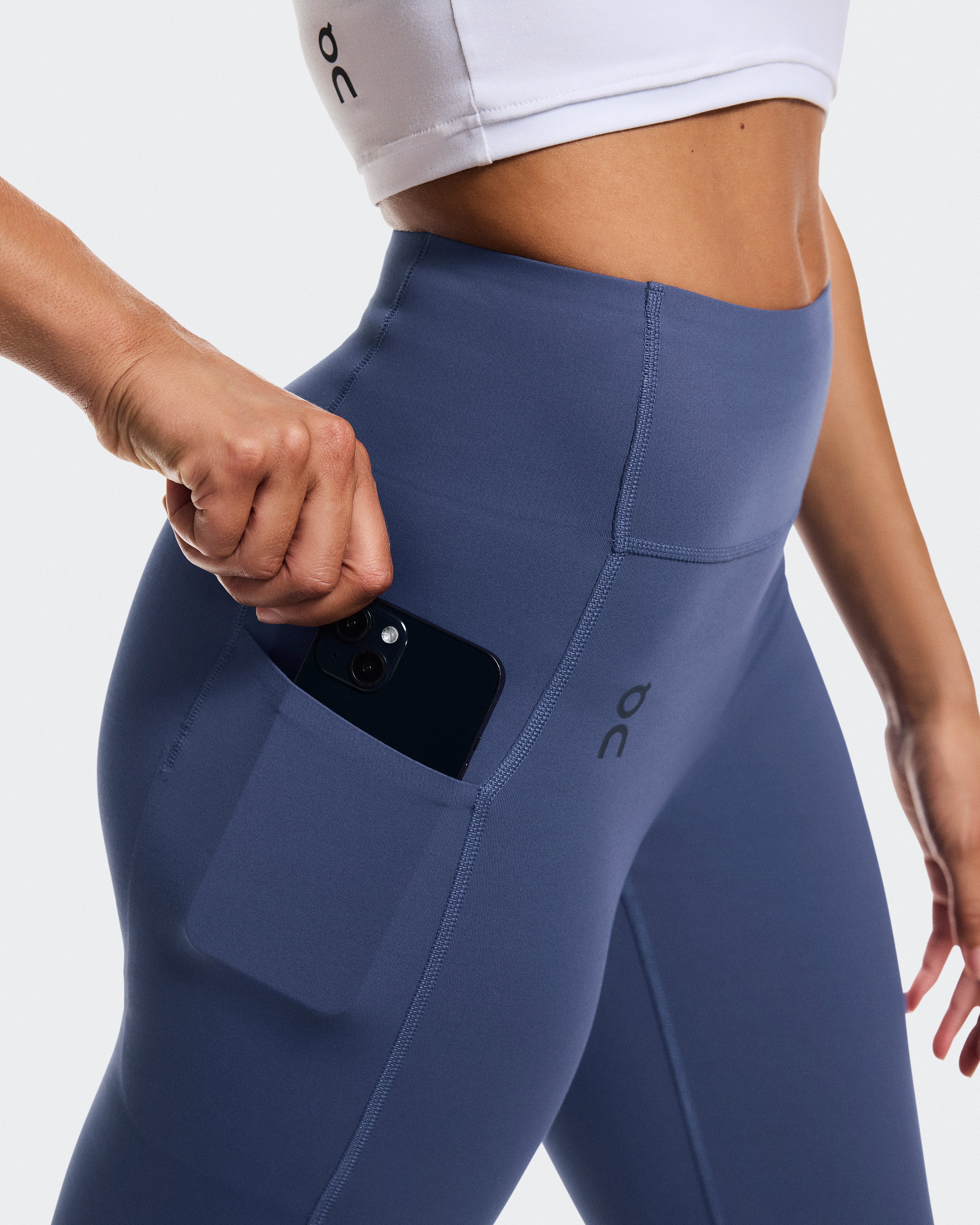 On Studio Flared Tights 32" Acai (Women'S)