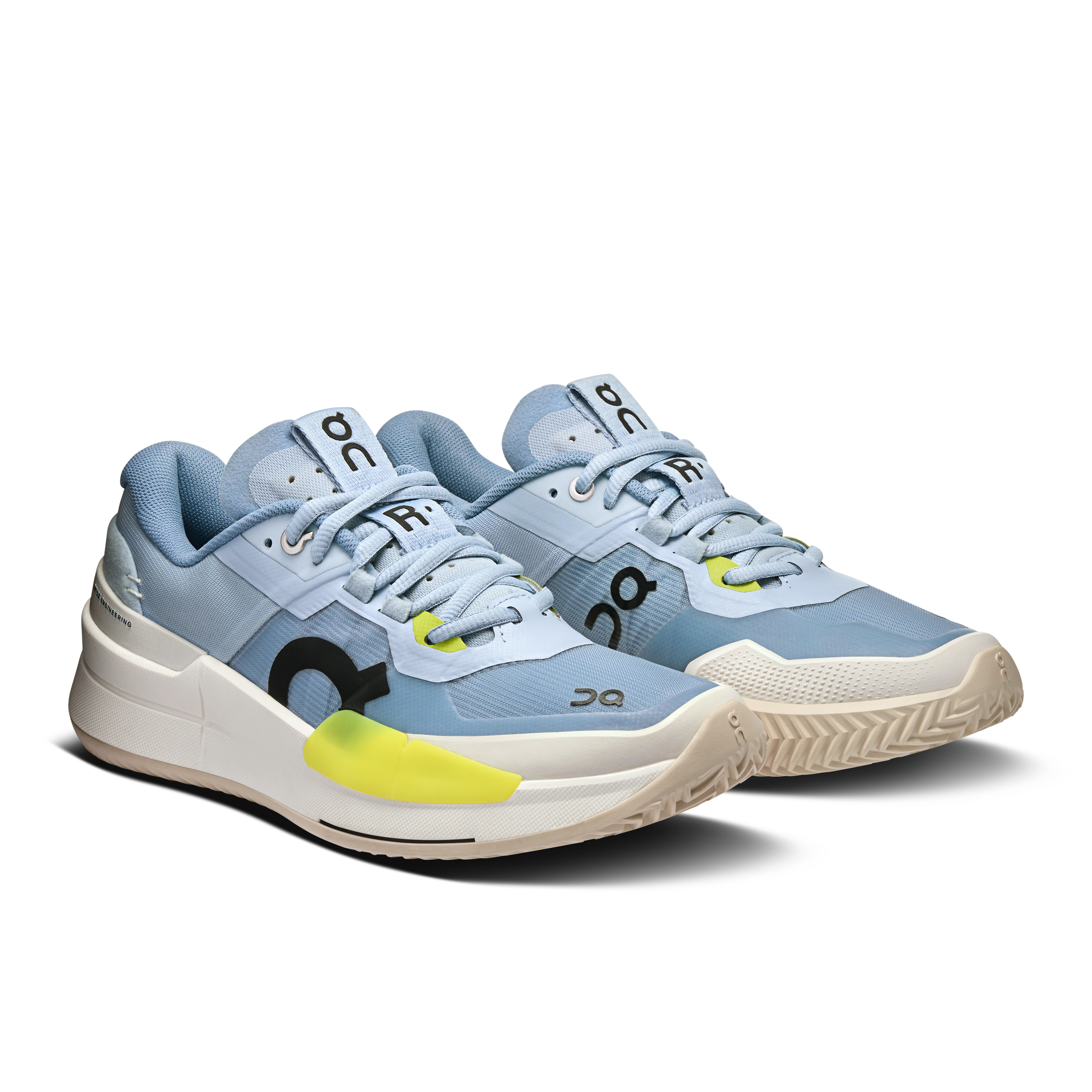 on running the roger pro 2 clay chambray lime (women's)