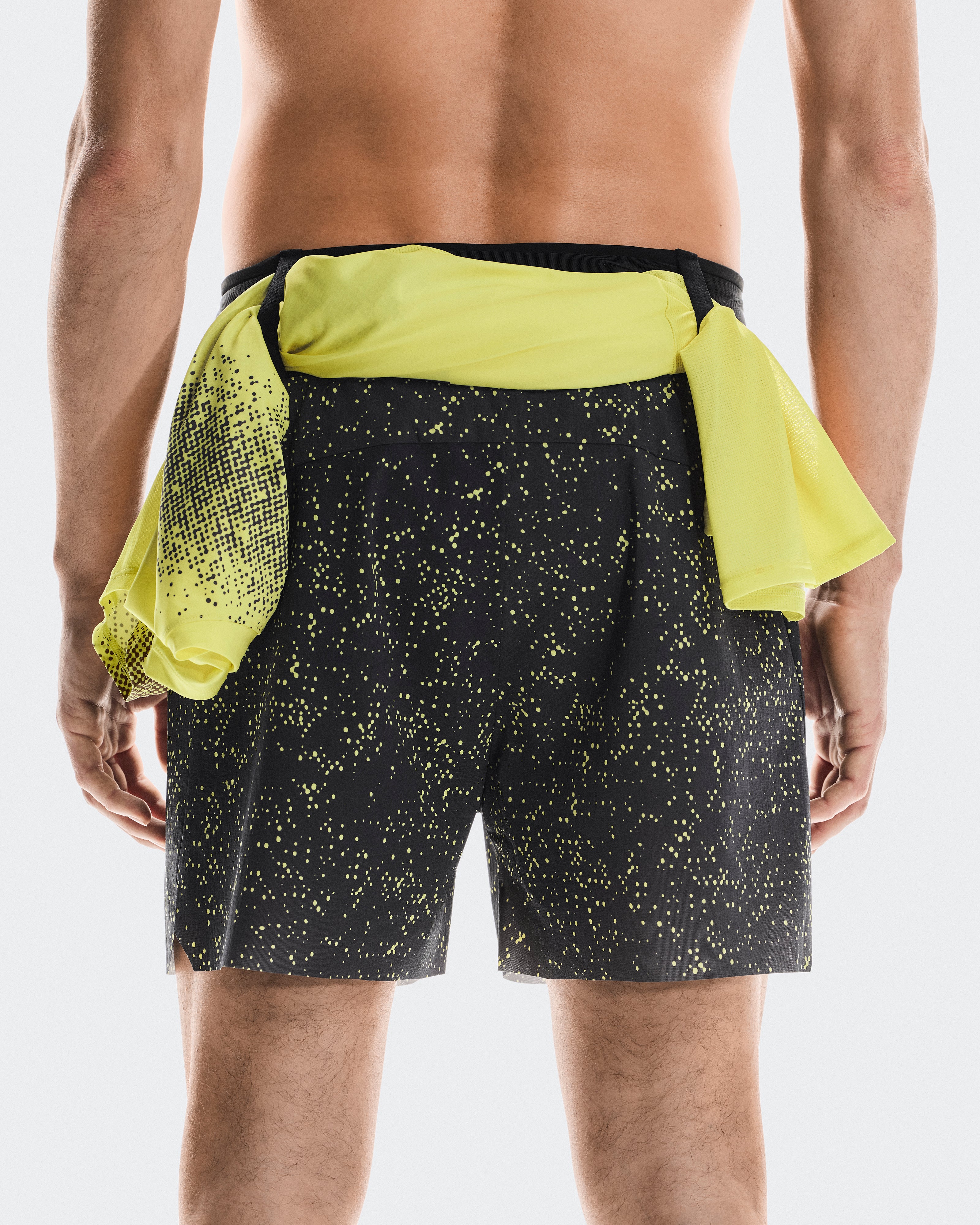 On Ultra Shorts Iron | Lime