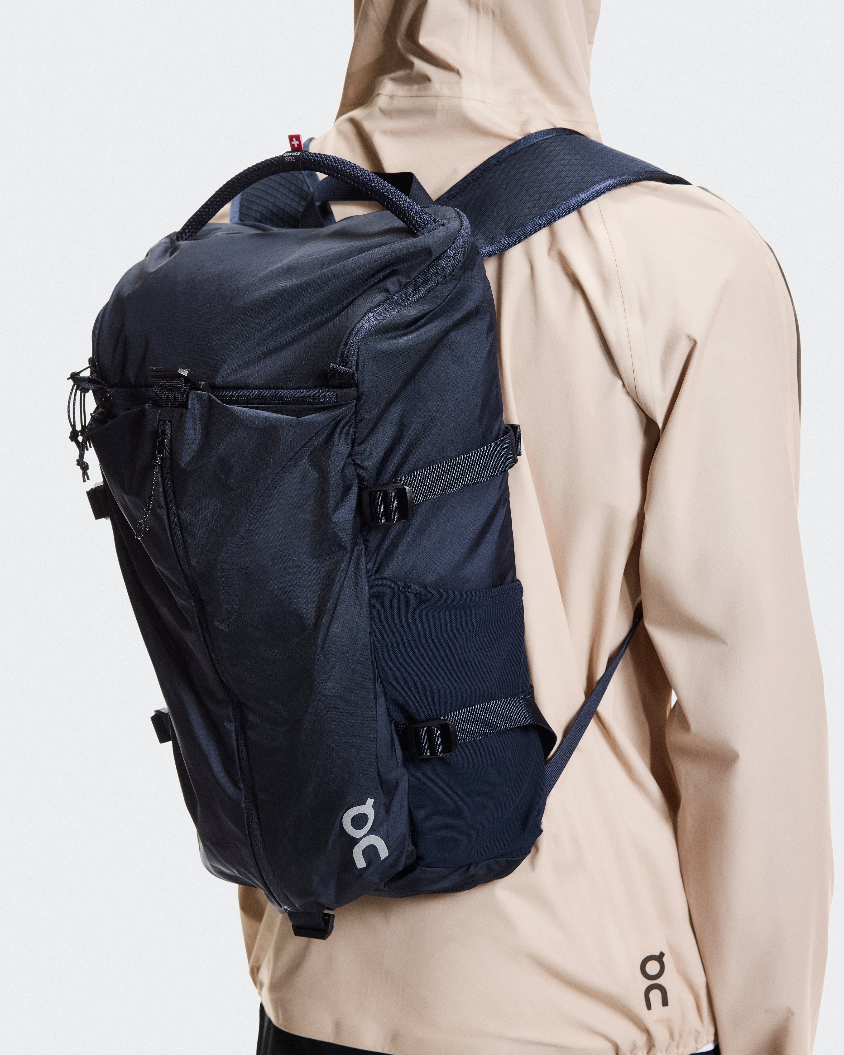 On Speed Pack 18L Lite Navy