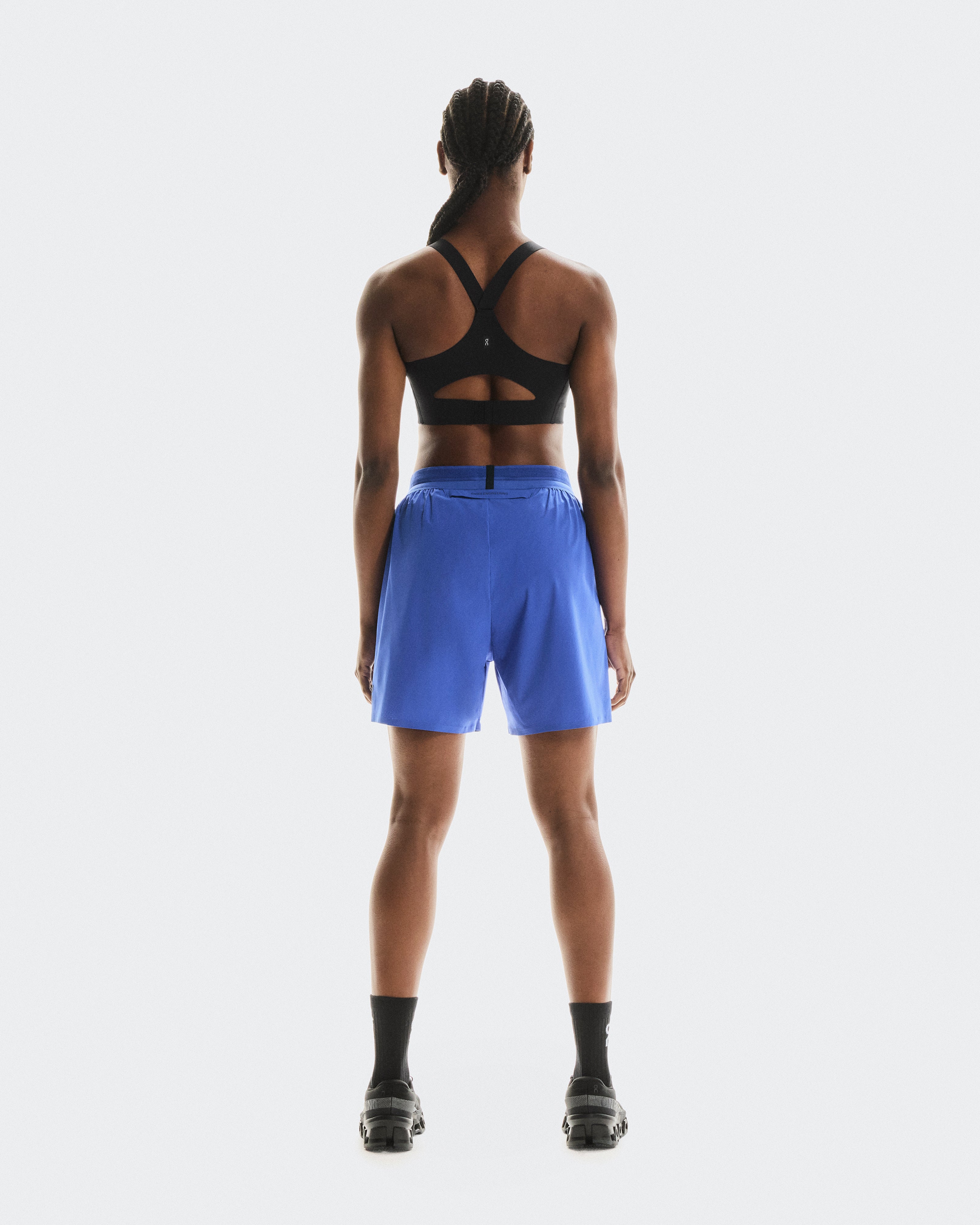 On Endurance Bra Zip Black (Women's)