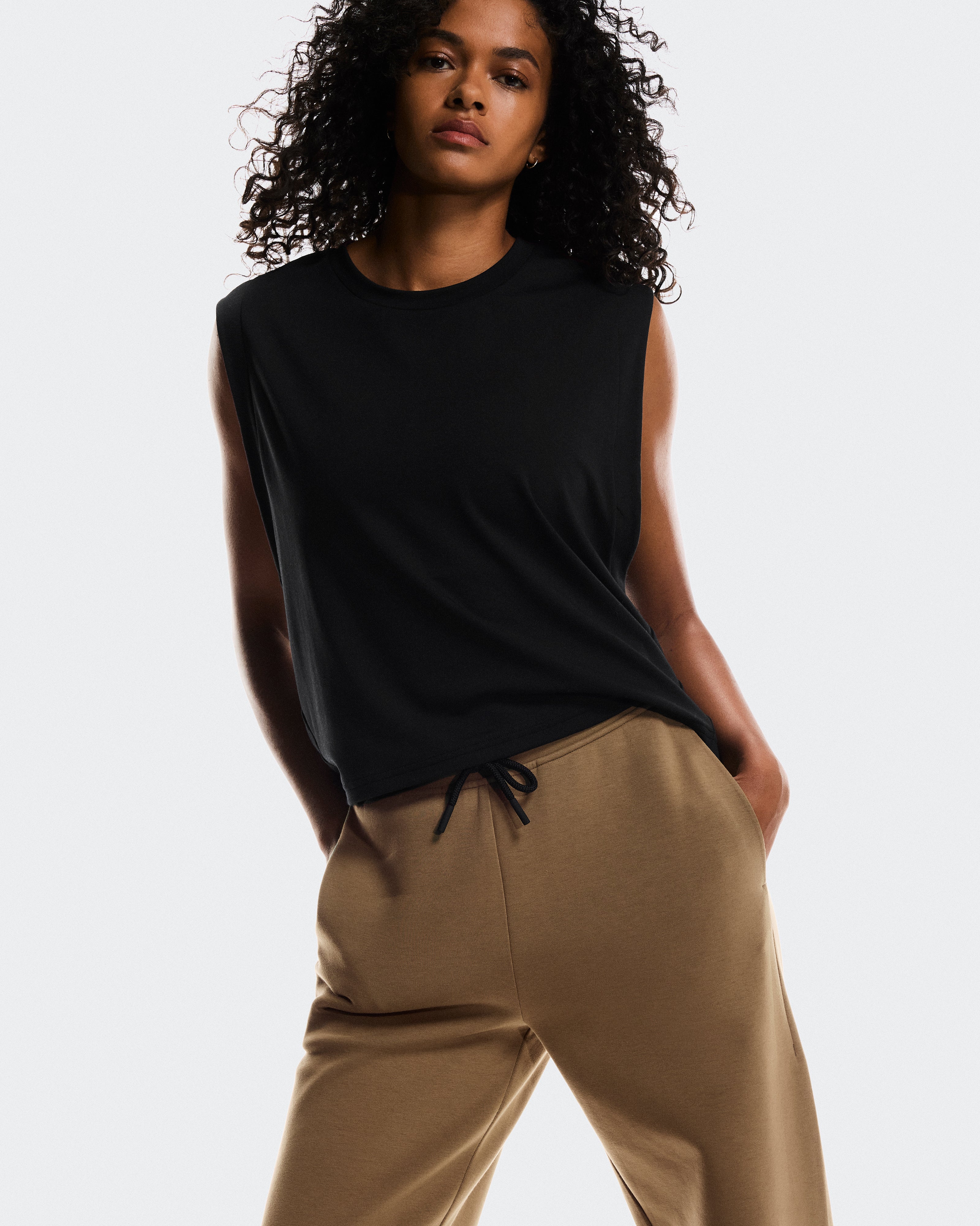 On Focus Tech Sweatpants Nutmeg (Women'S)