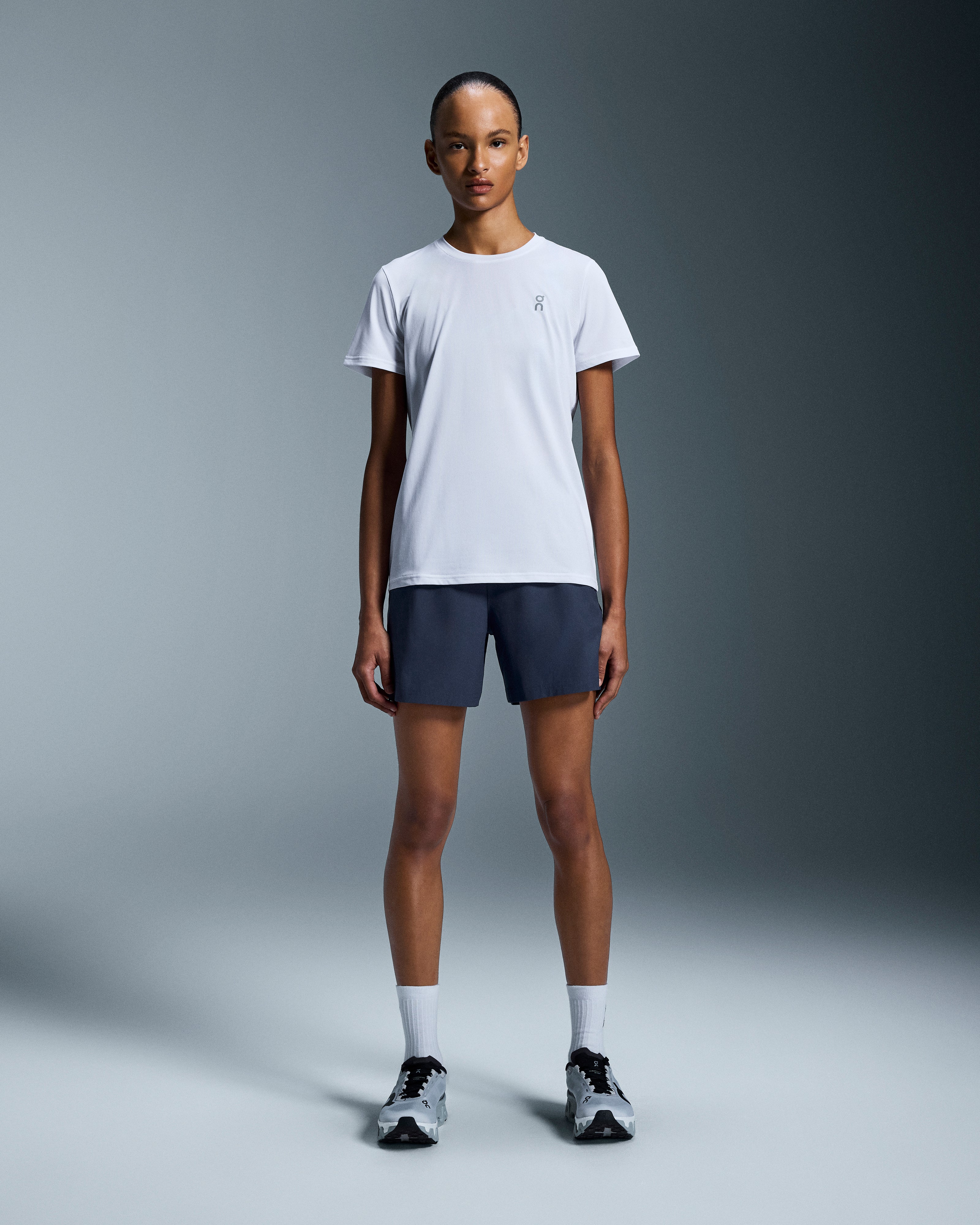 On 5" Core Shorts Midnight (Women's)