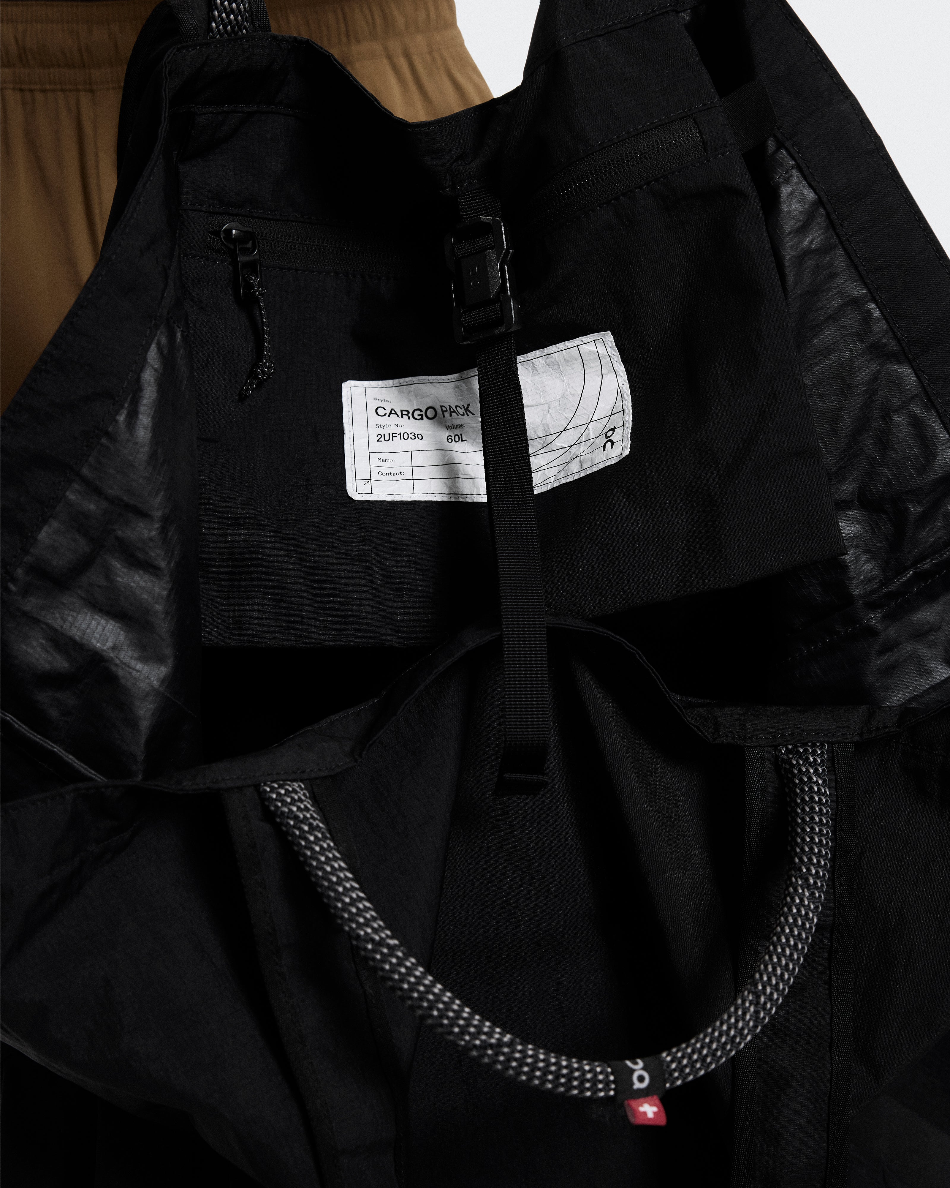 On Cargo Pack 60L Black