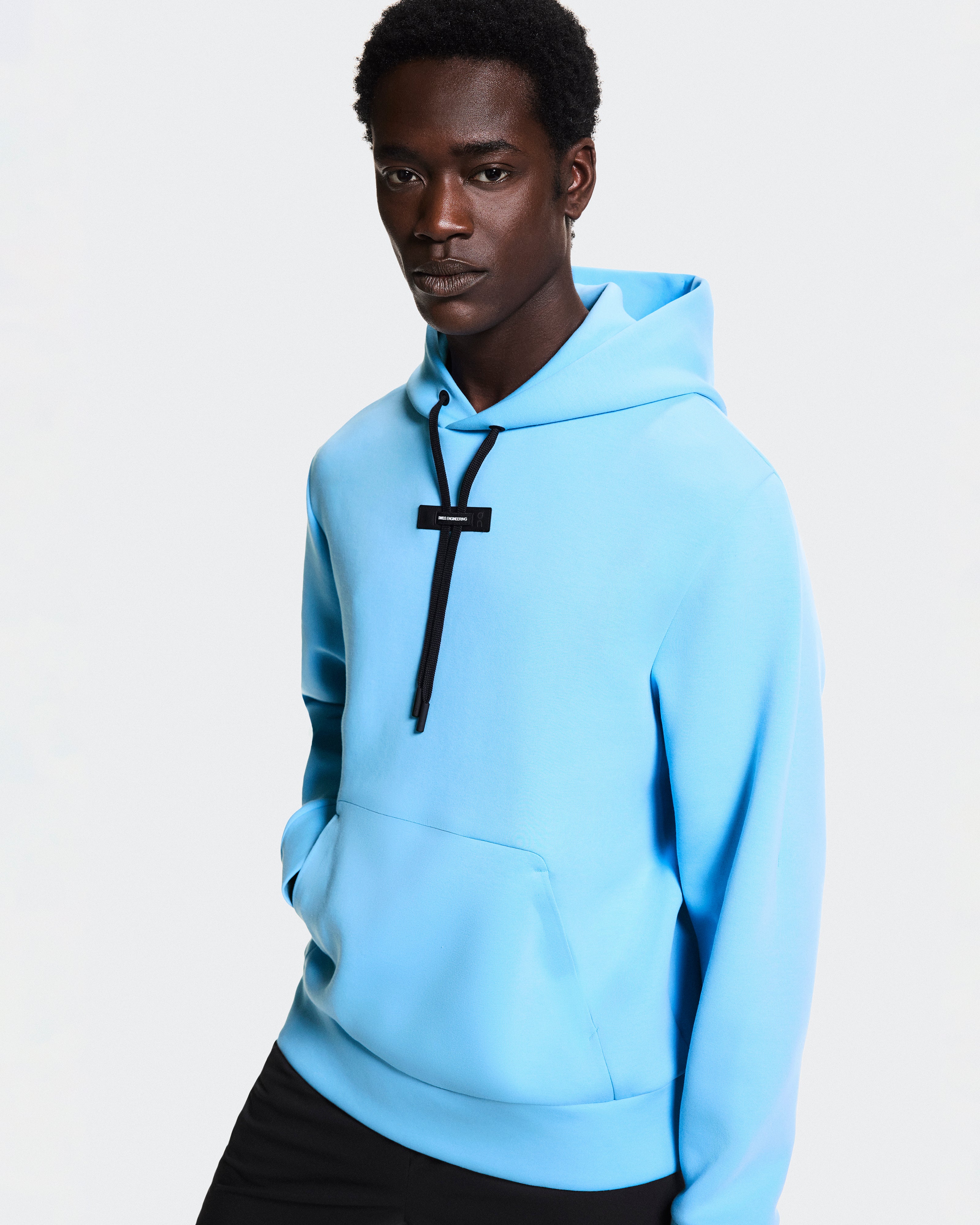 On Focus Tech Hoodie Gourami