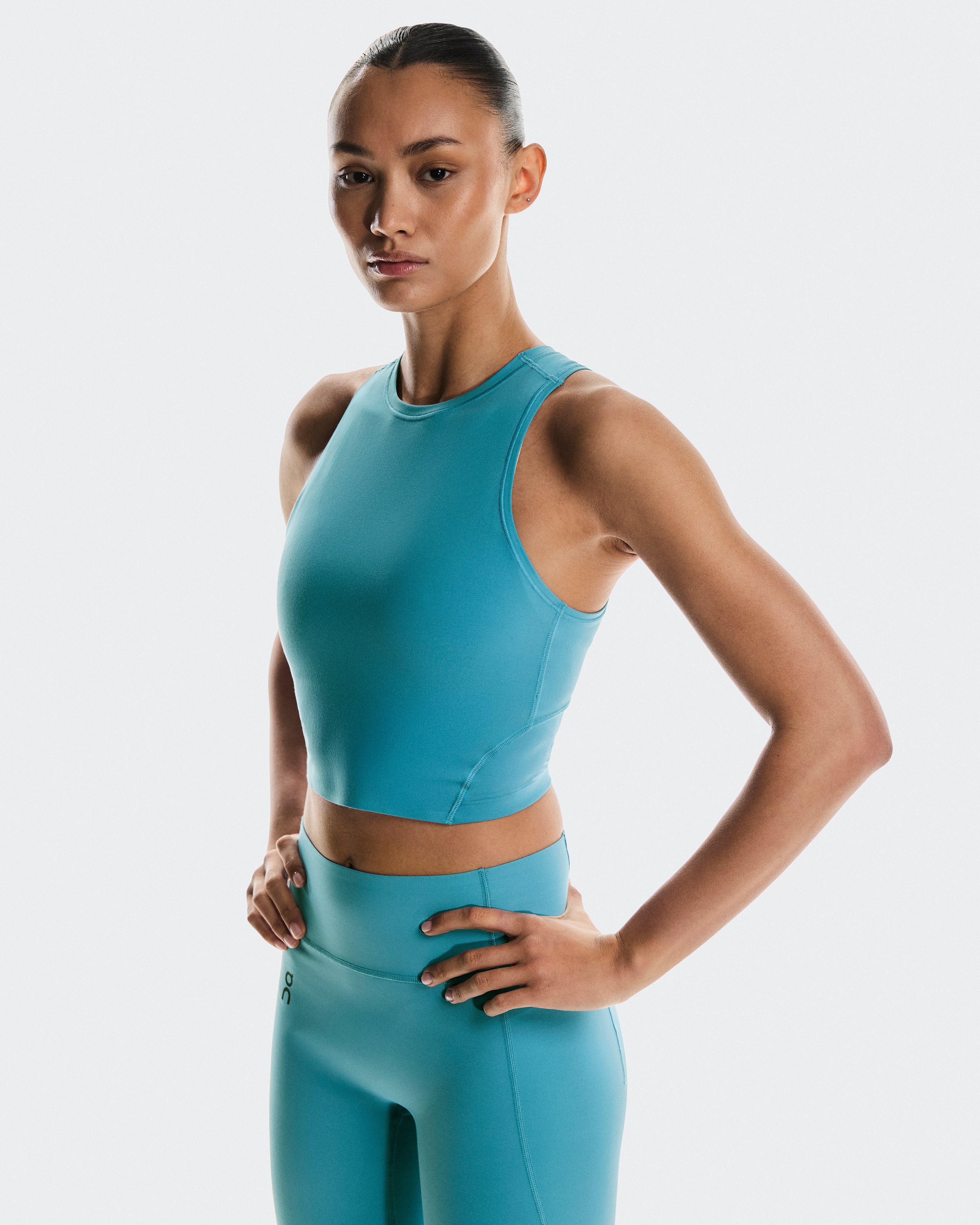 On Studio Crop Niagara (Women's)