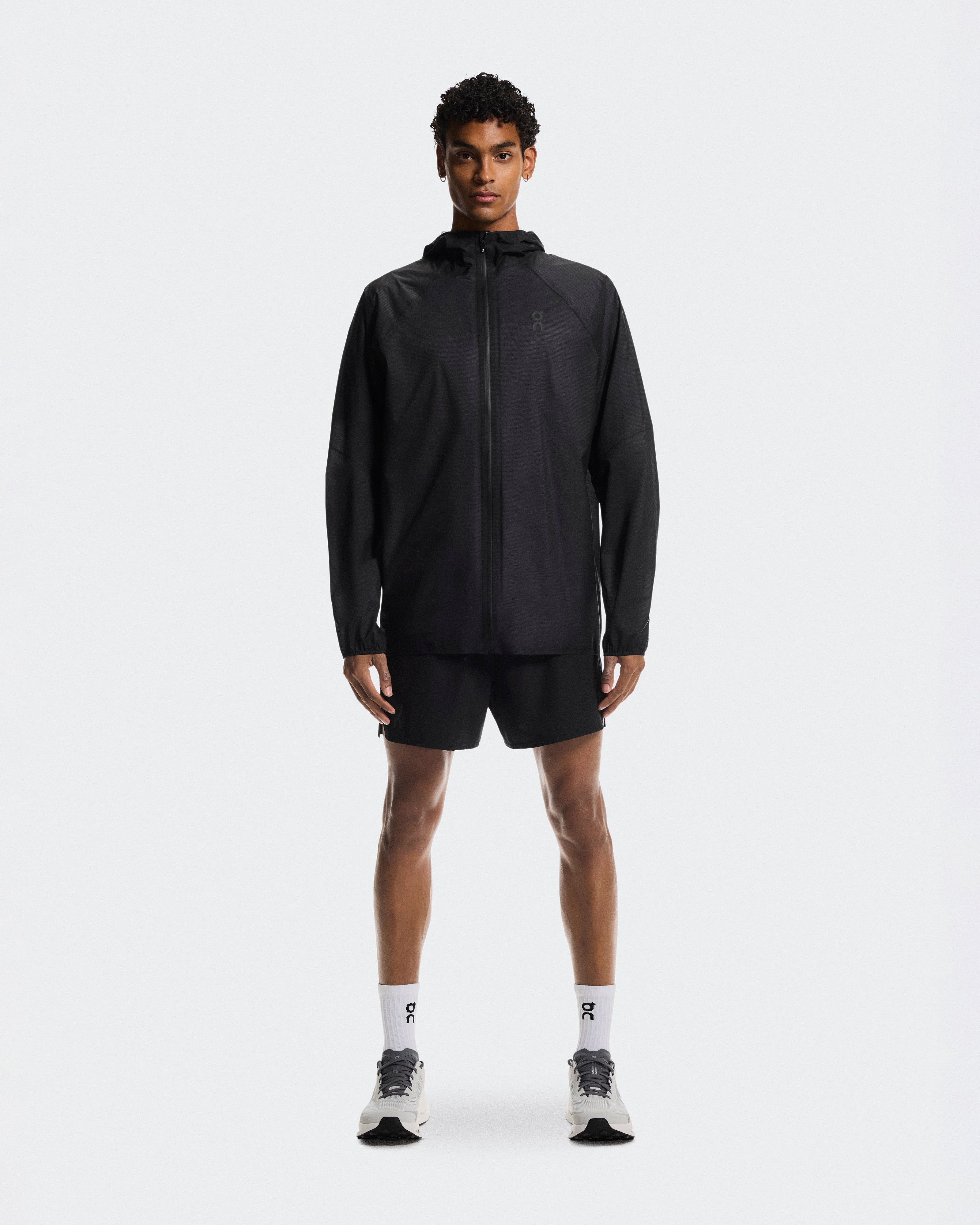 On Ultra Jacket Black