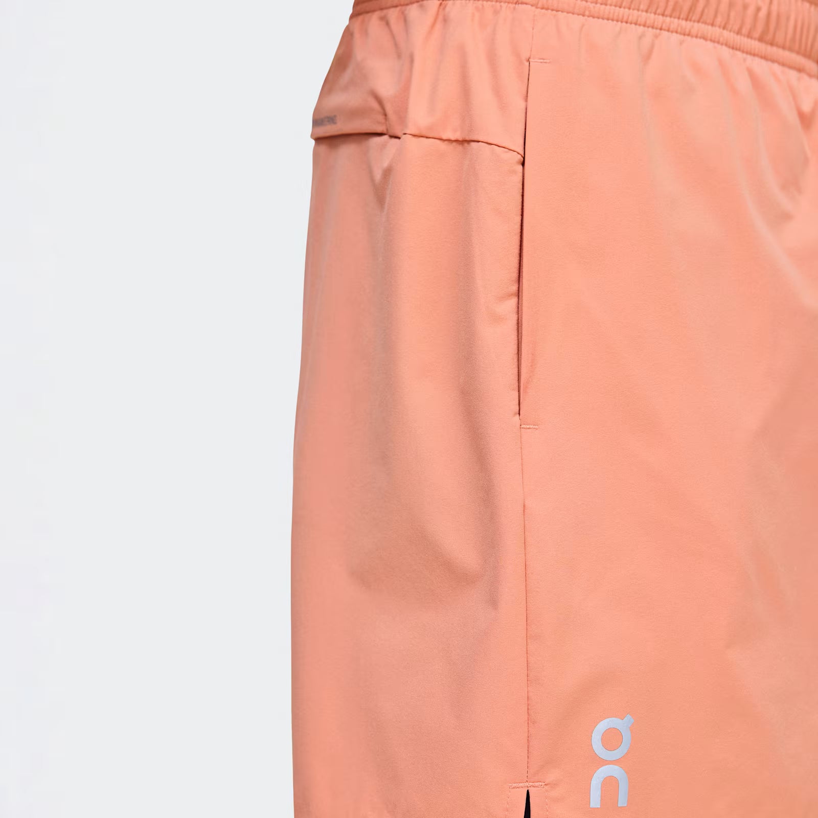 On 5" Core Shorts Sandstone