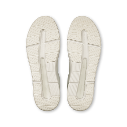 On The Roger Advantage White White