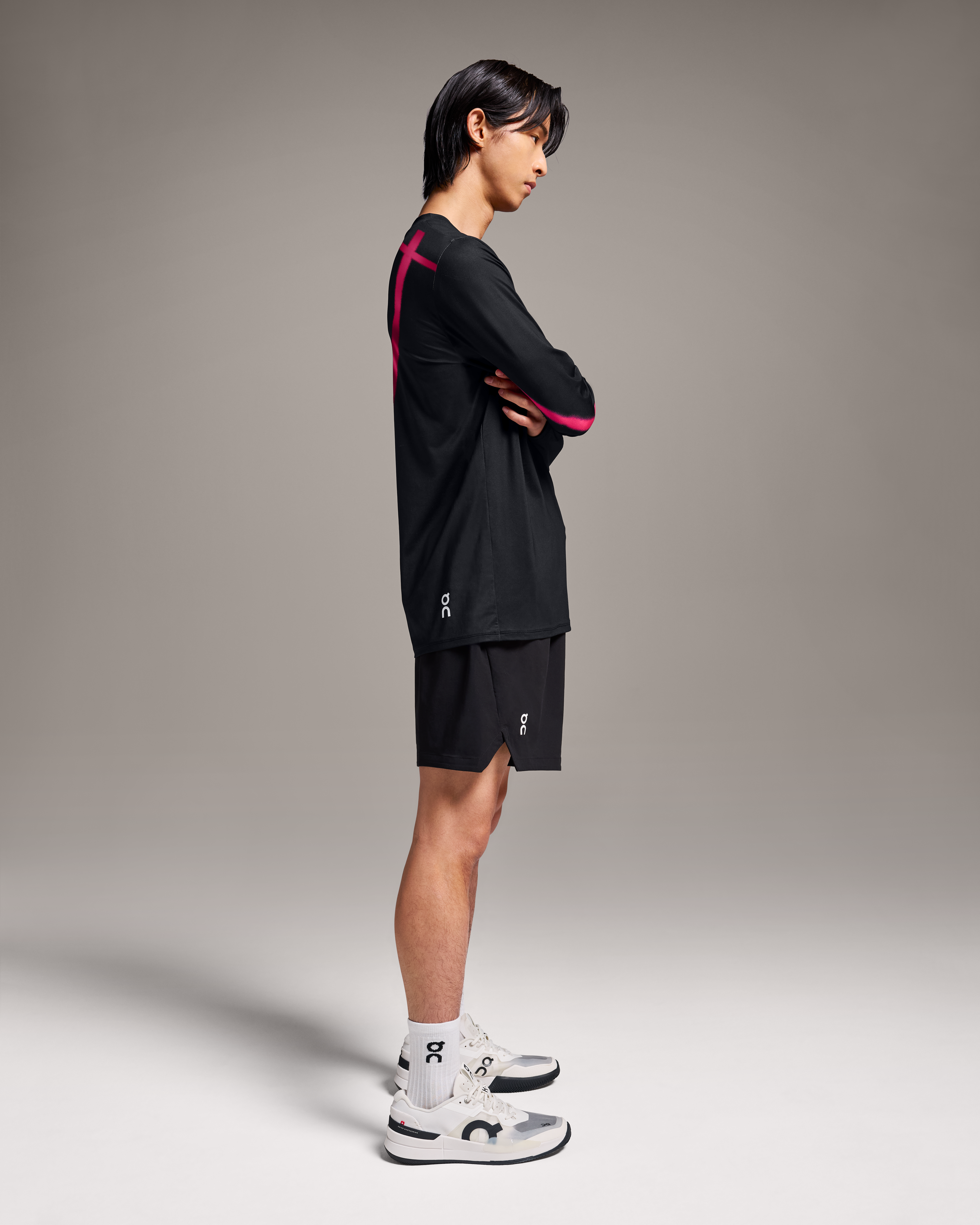 On Court Long-T Black