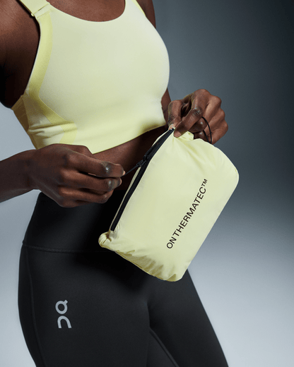 On Weather Jacket Insulated Hay (Women'S)