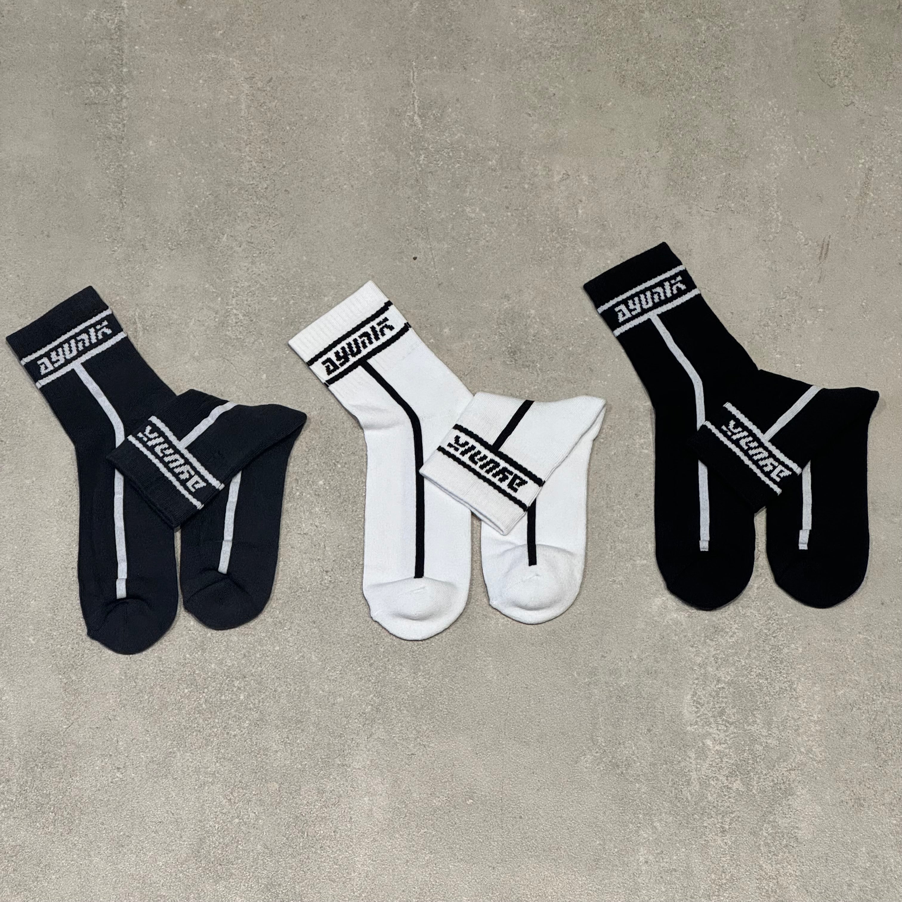 Signature Socks - Black,White & Dark grey (PACK OF 3)