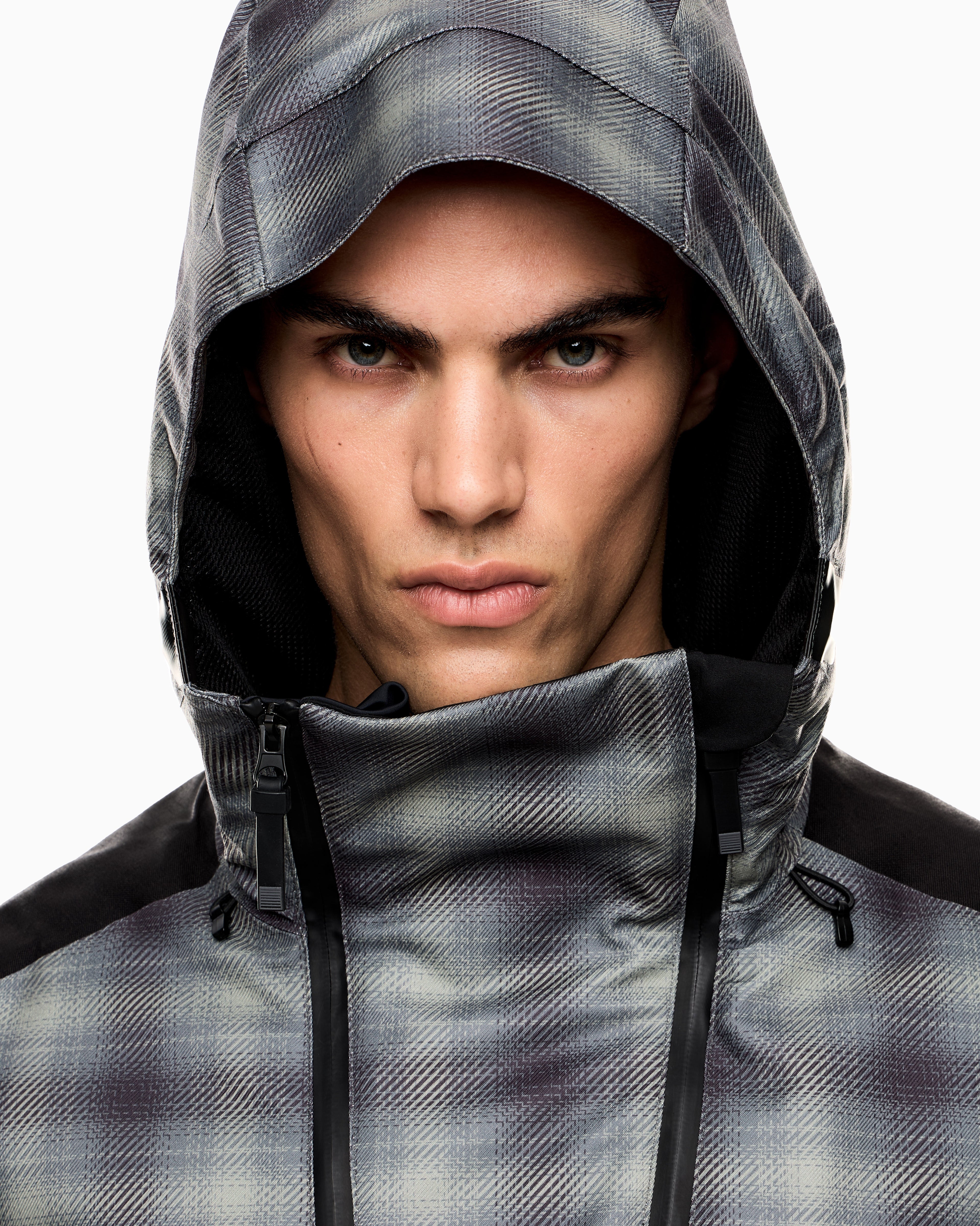 EA7 Technical ski jacket in a check motif with STRATUM7 padding