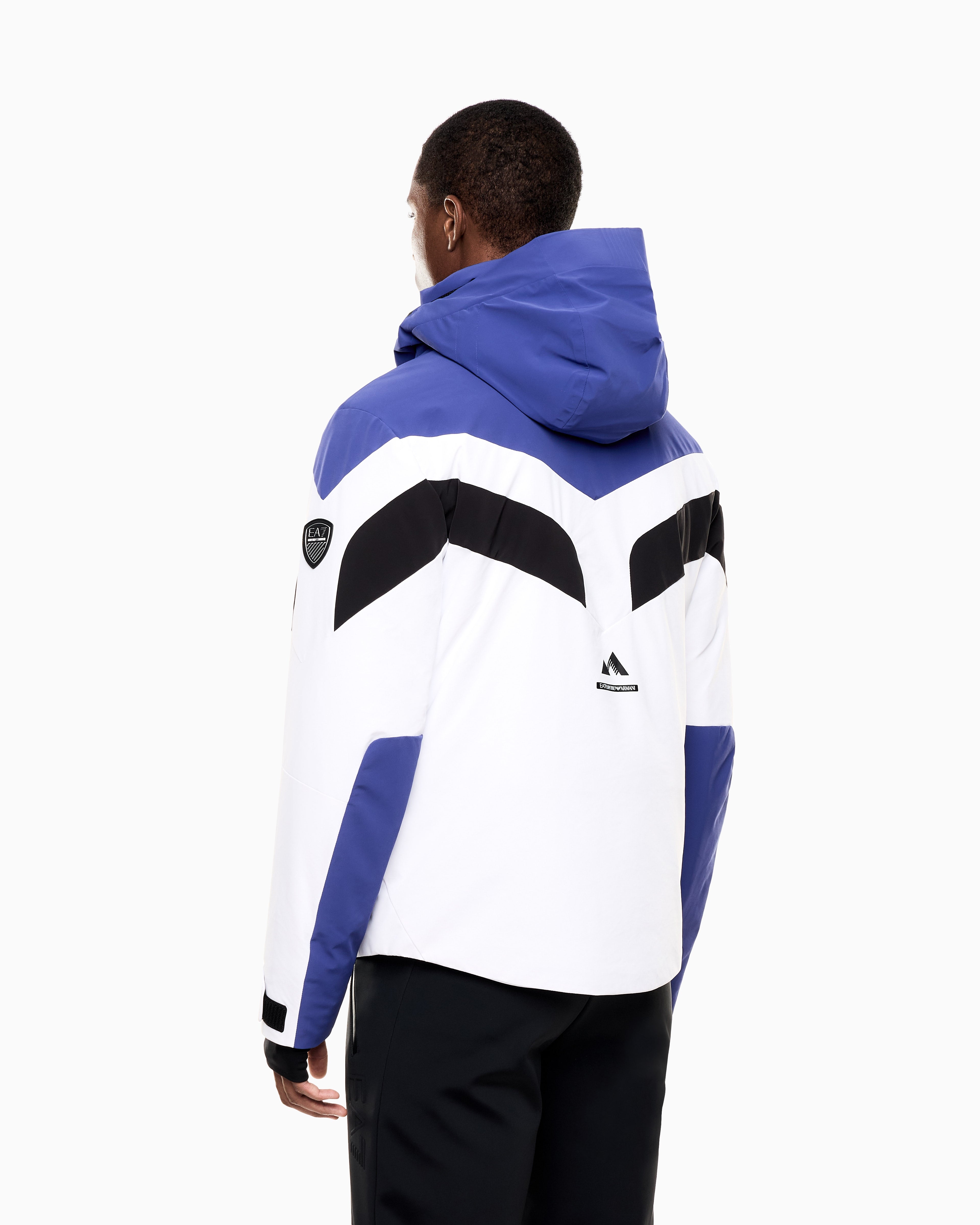 EA7 Technical ski jacket in technical fabric with STRATUM7 padding