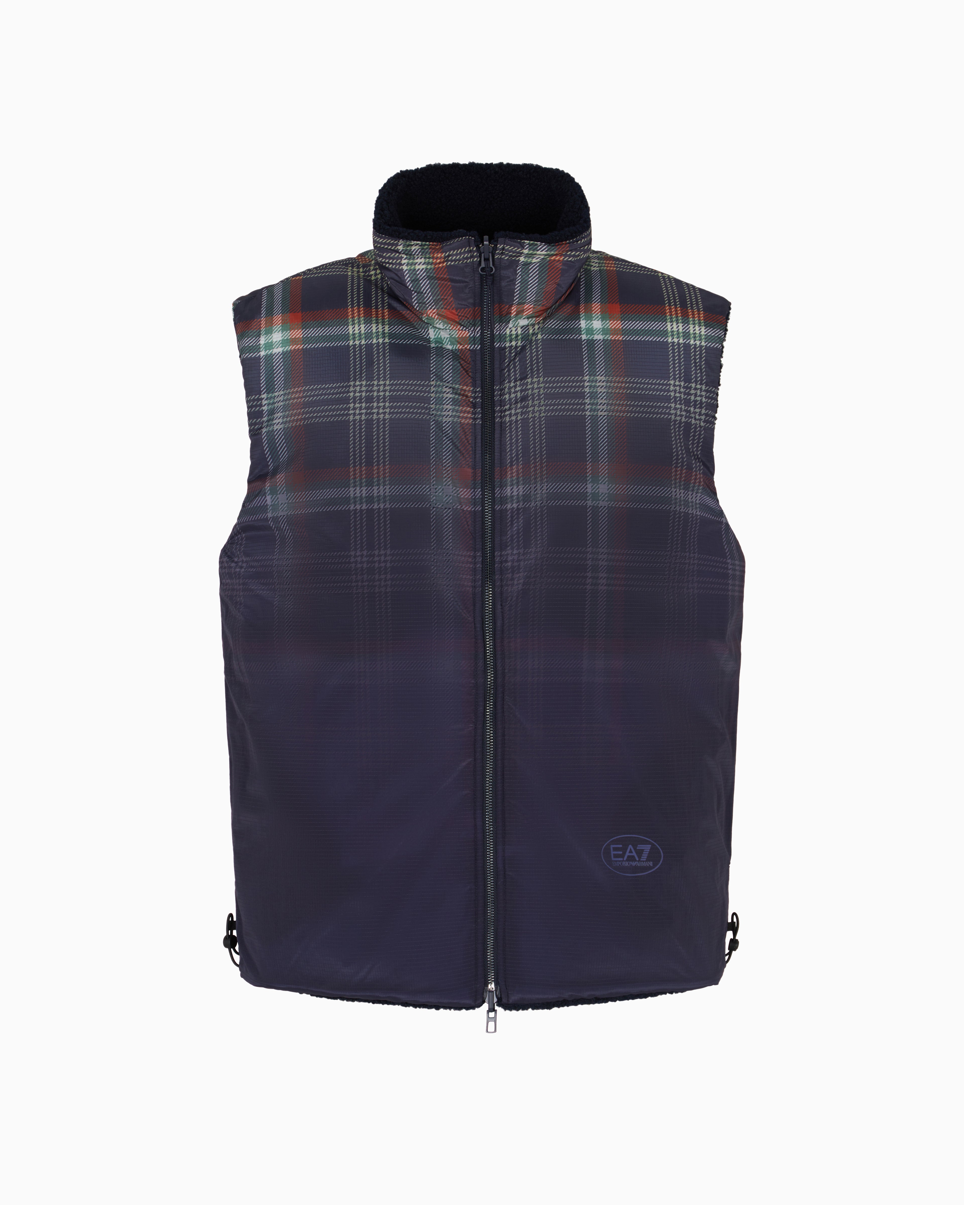 EA7 Golf Club reversible gilet in nylon and teddy-effect fabric
