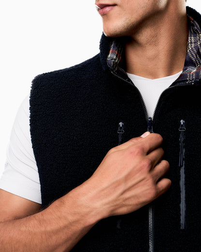 EA7 Golf Club reversible gilet in nylon and teddy-effect fabric