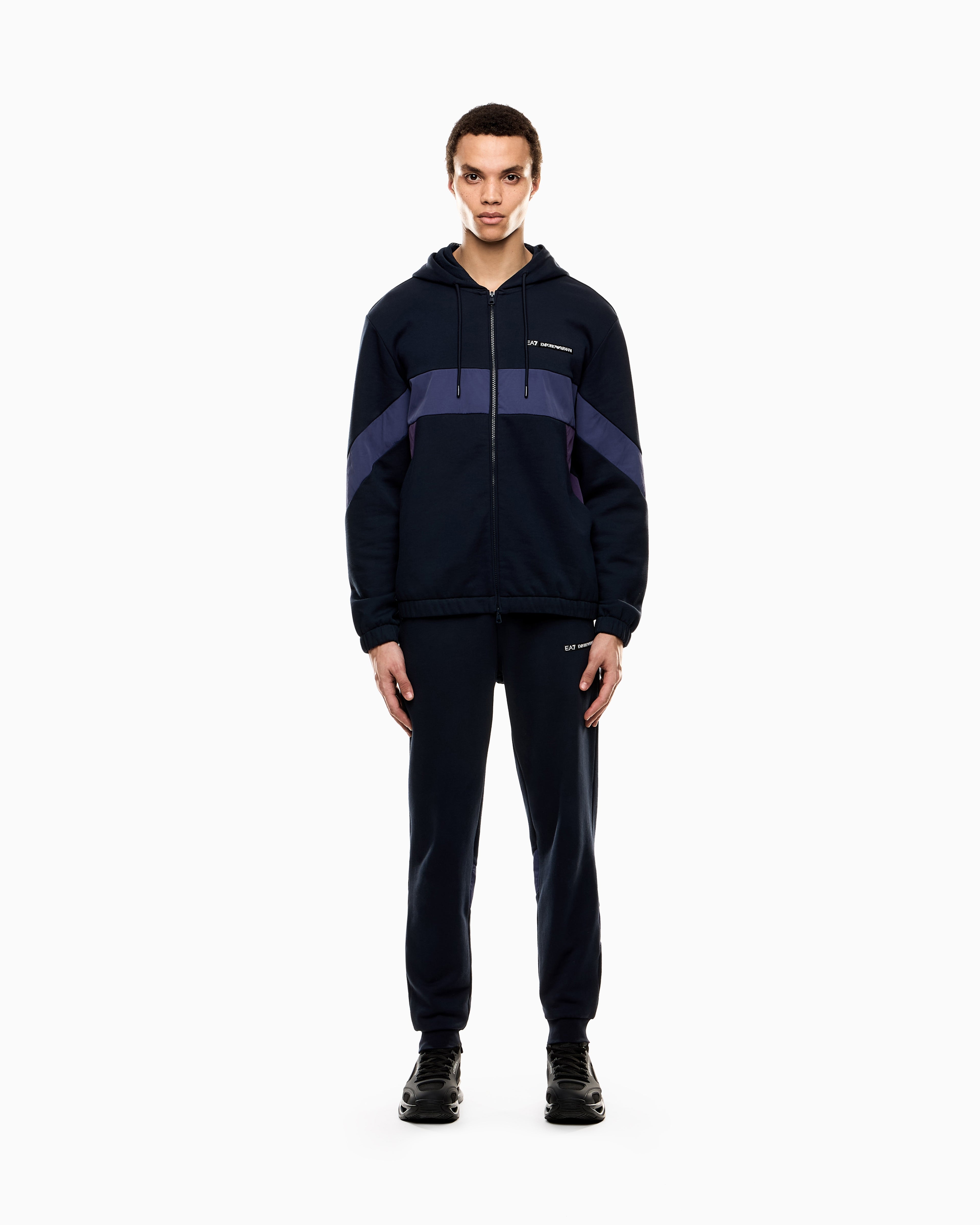 #color_navy-blue