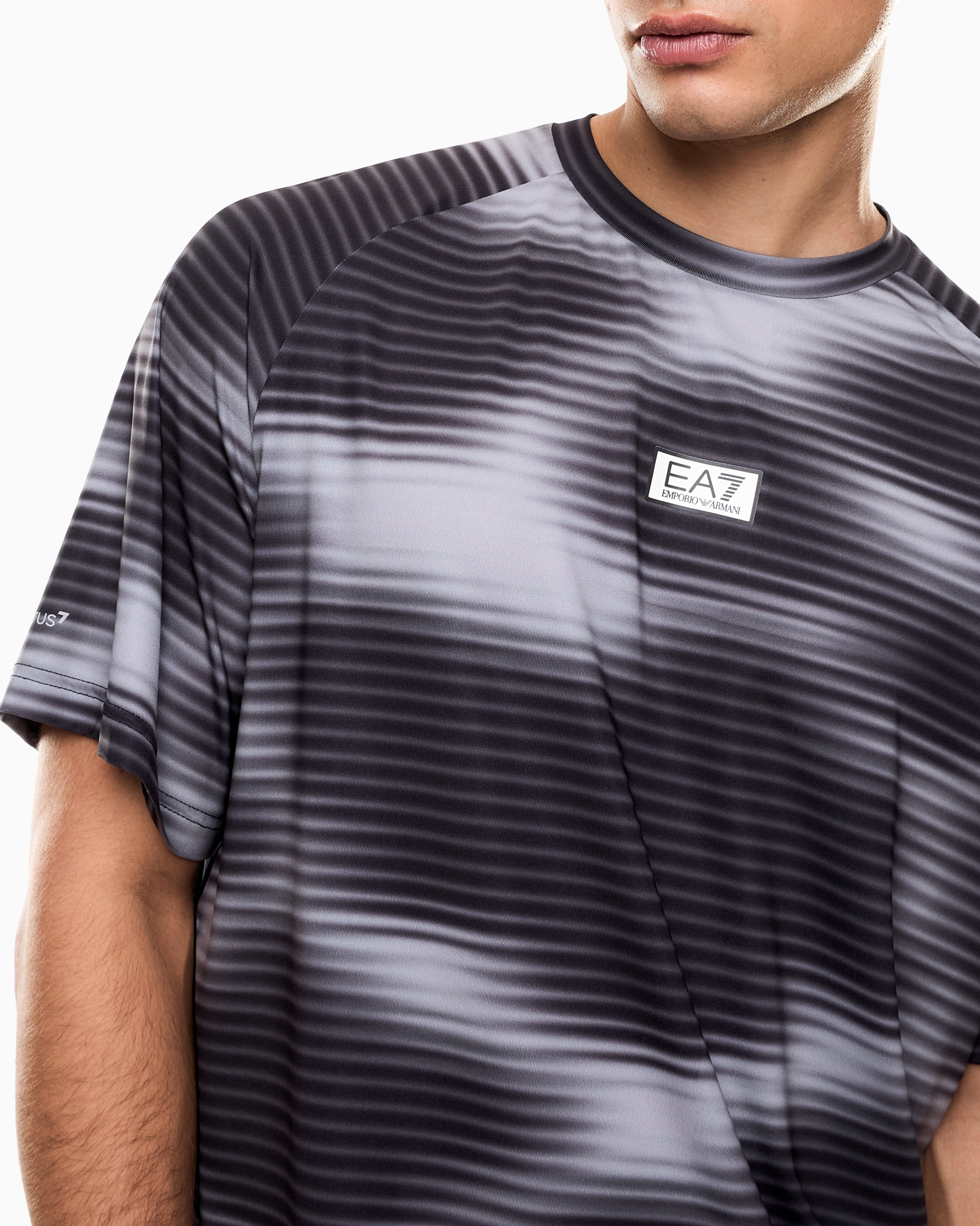 EA7 Dynamic Athlete printed T-shirt in VENTUS7 technical fabric