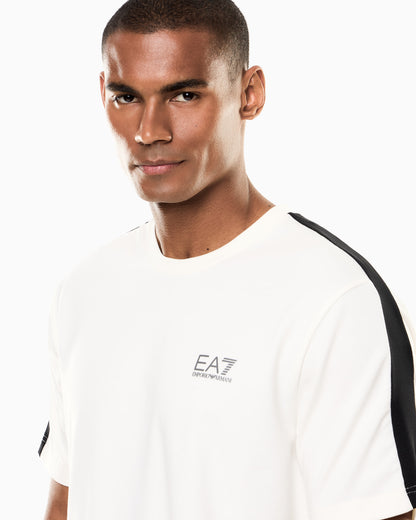 EA7 Dynamic Athlete T-shirt in Natural VENTUS7 technical fabric