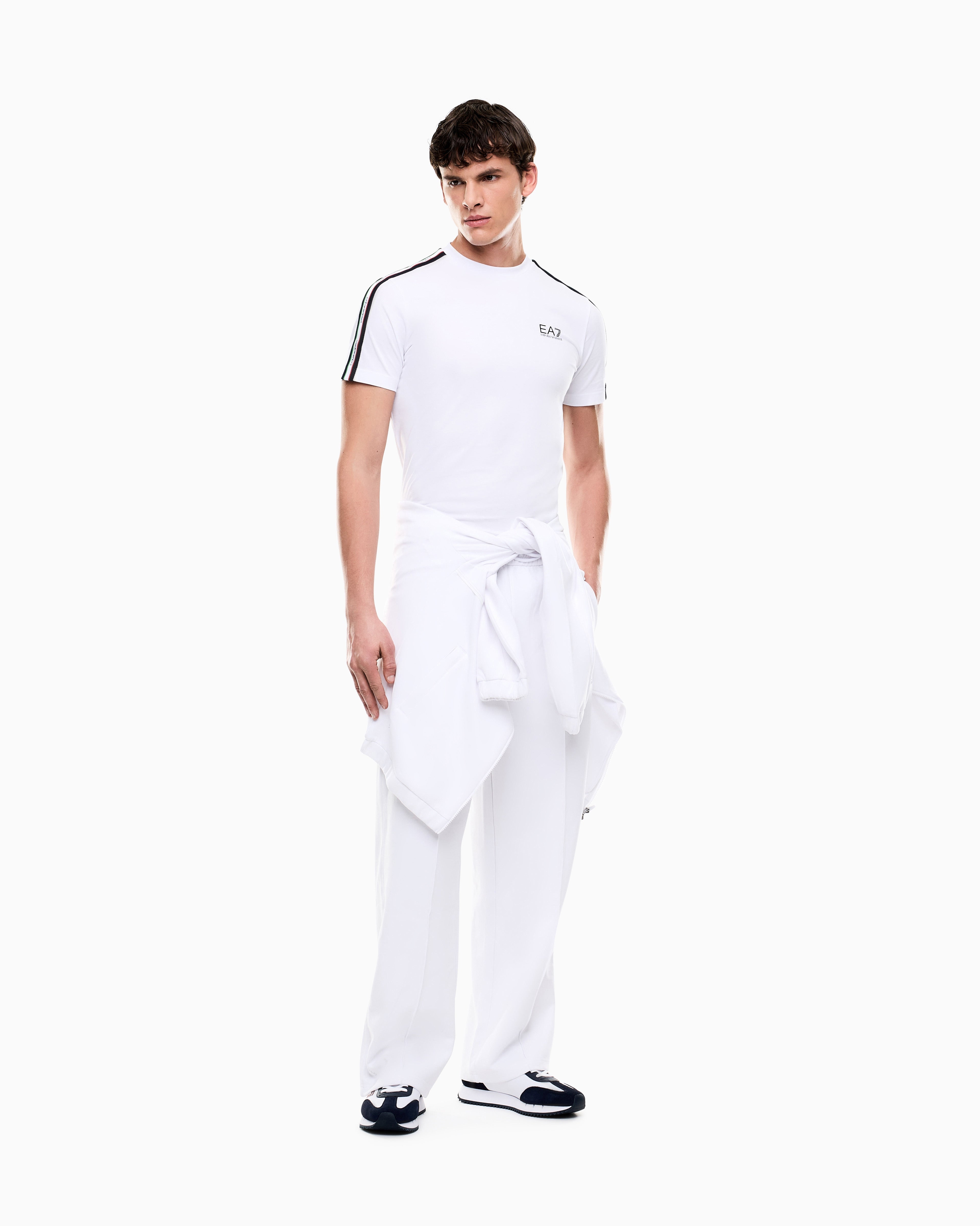 #color_white