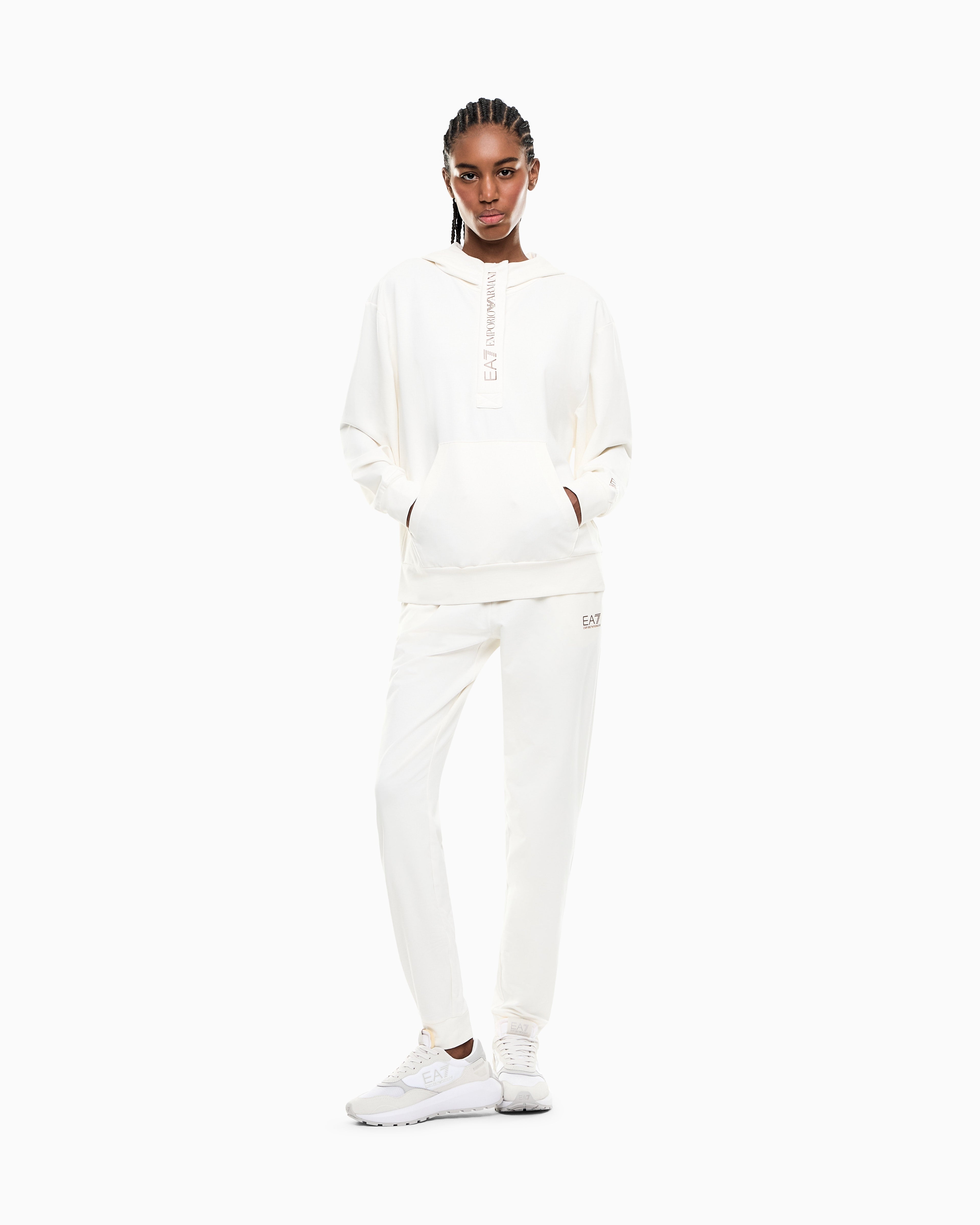 #color_white