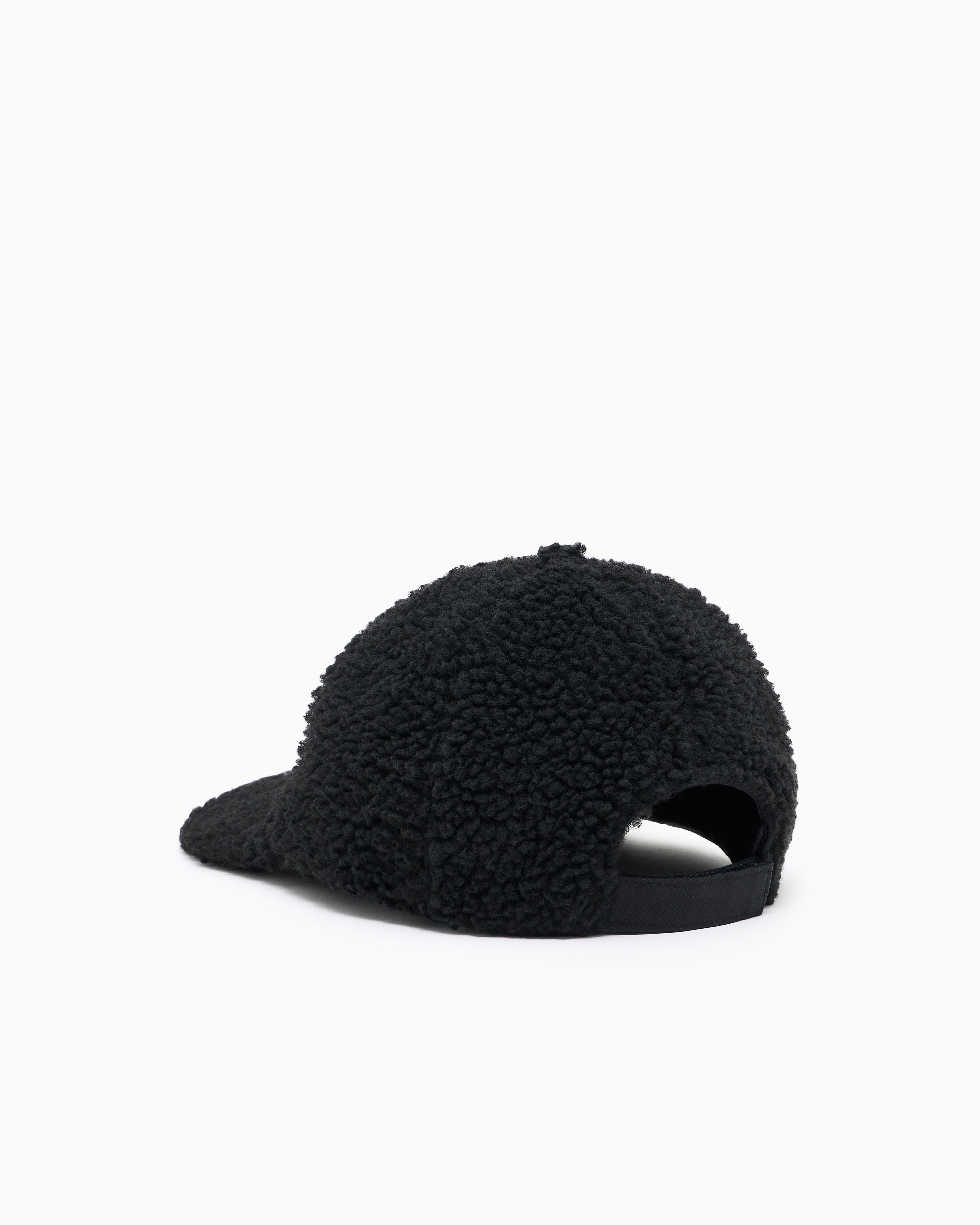 EA7 Contemporary Sport baseball cap in teddy-effect fabric