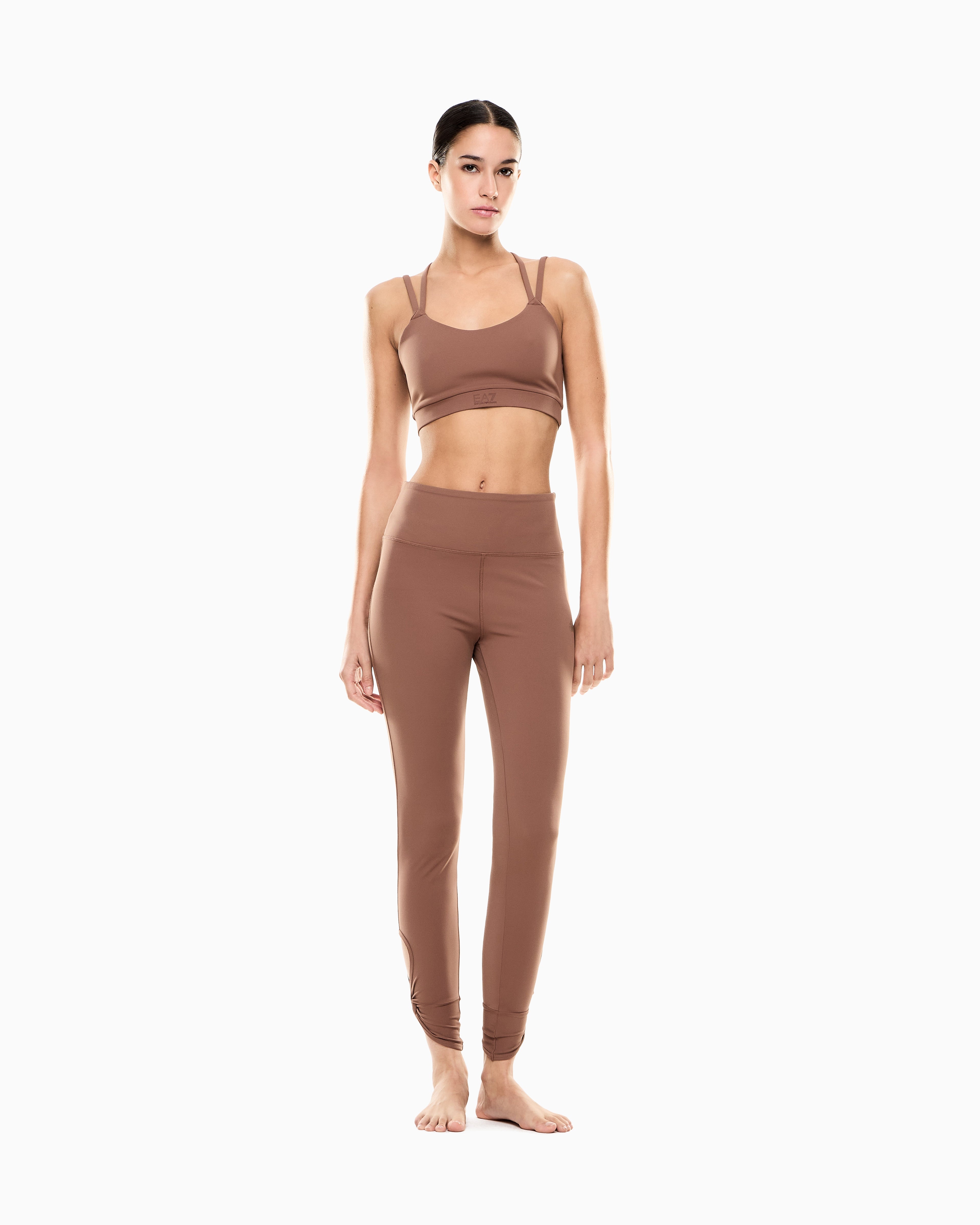 #color_brown