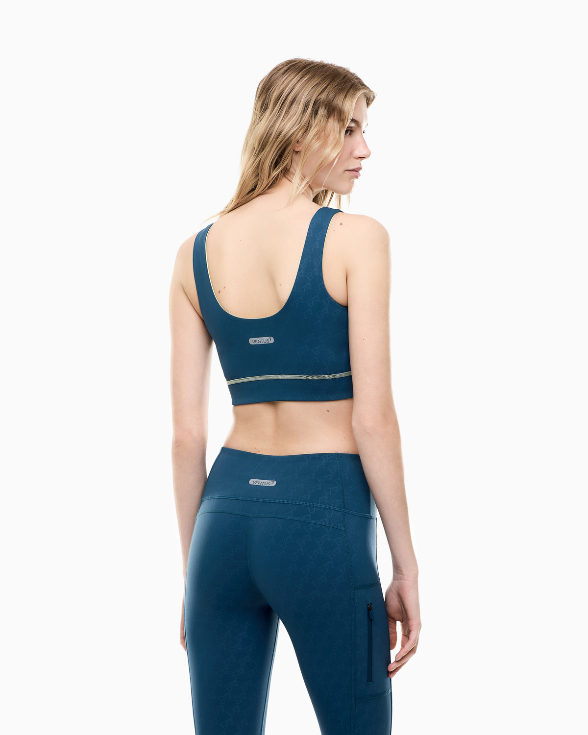 EA7 Reversible sport bra Ventus 7 in technical fabric