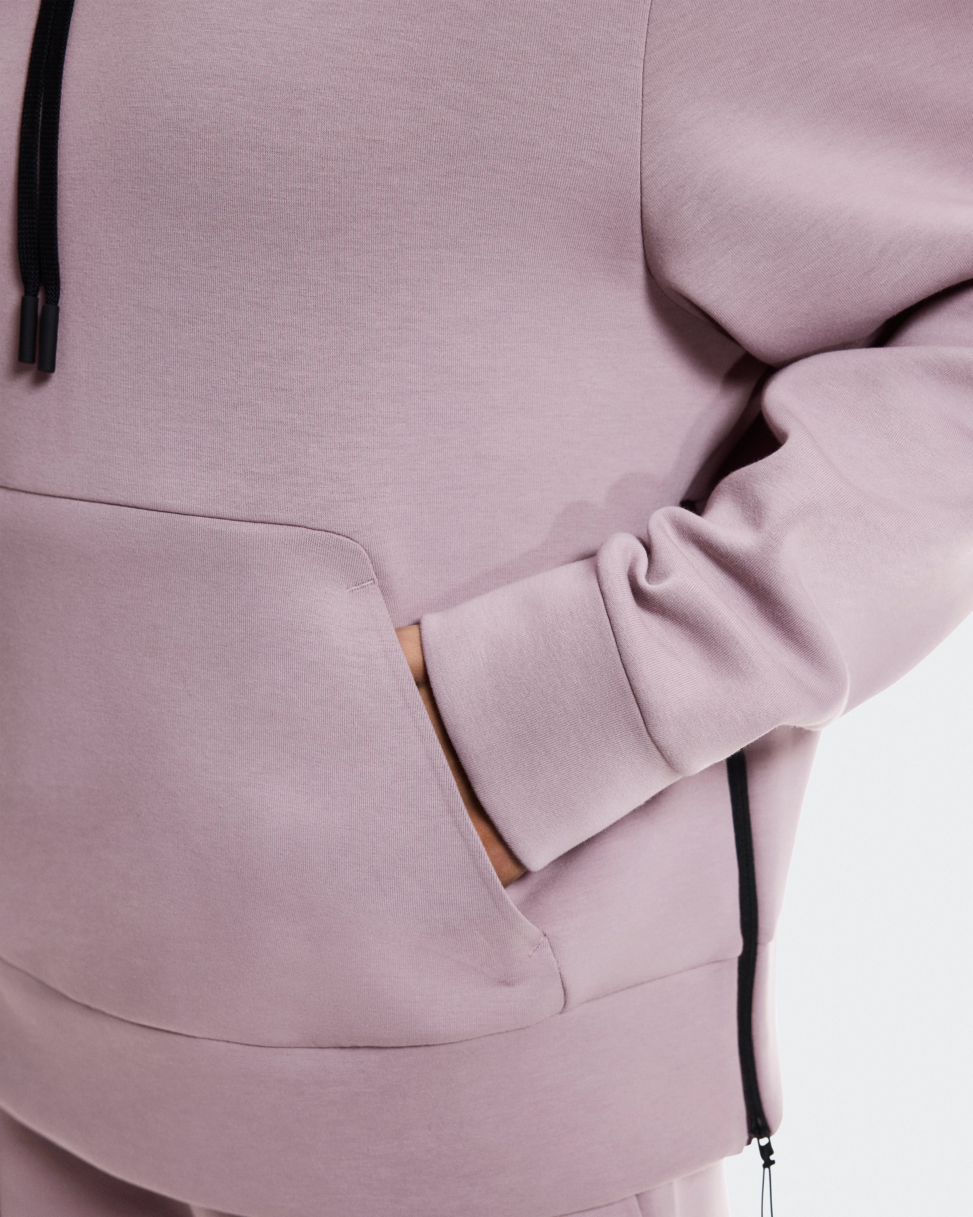 On Focus Tech Hoodie Heron (Women'S)