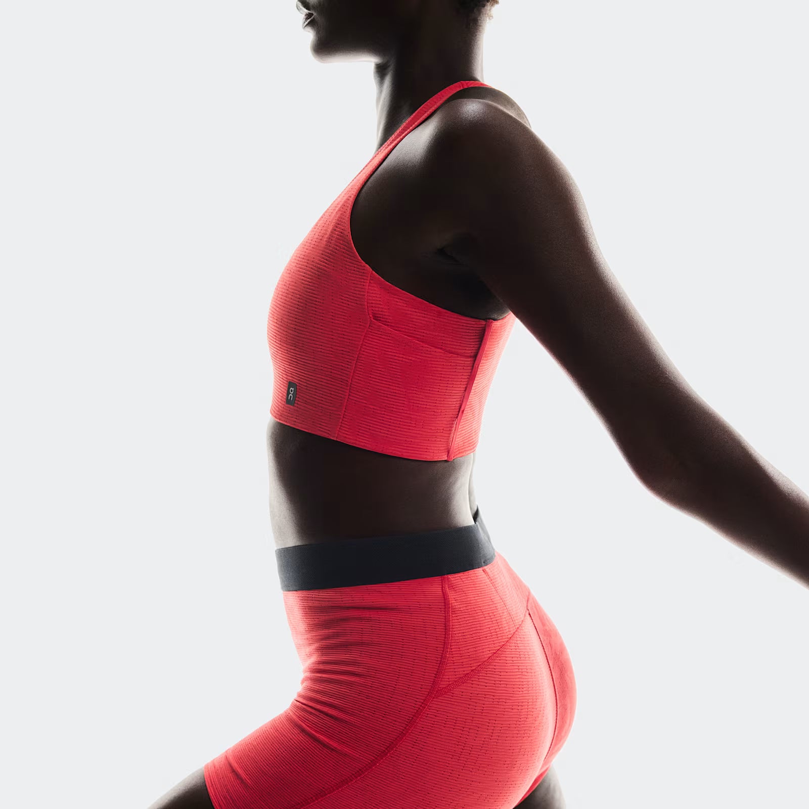 On Pace Tights Short Red (Women'S)