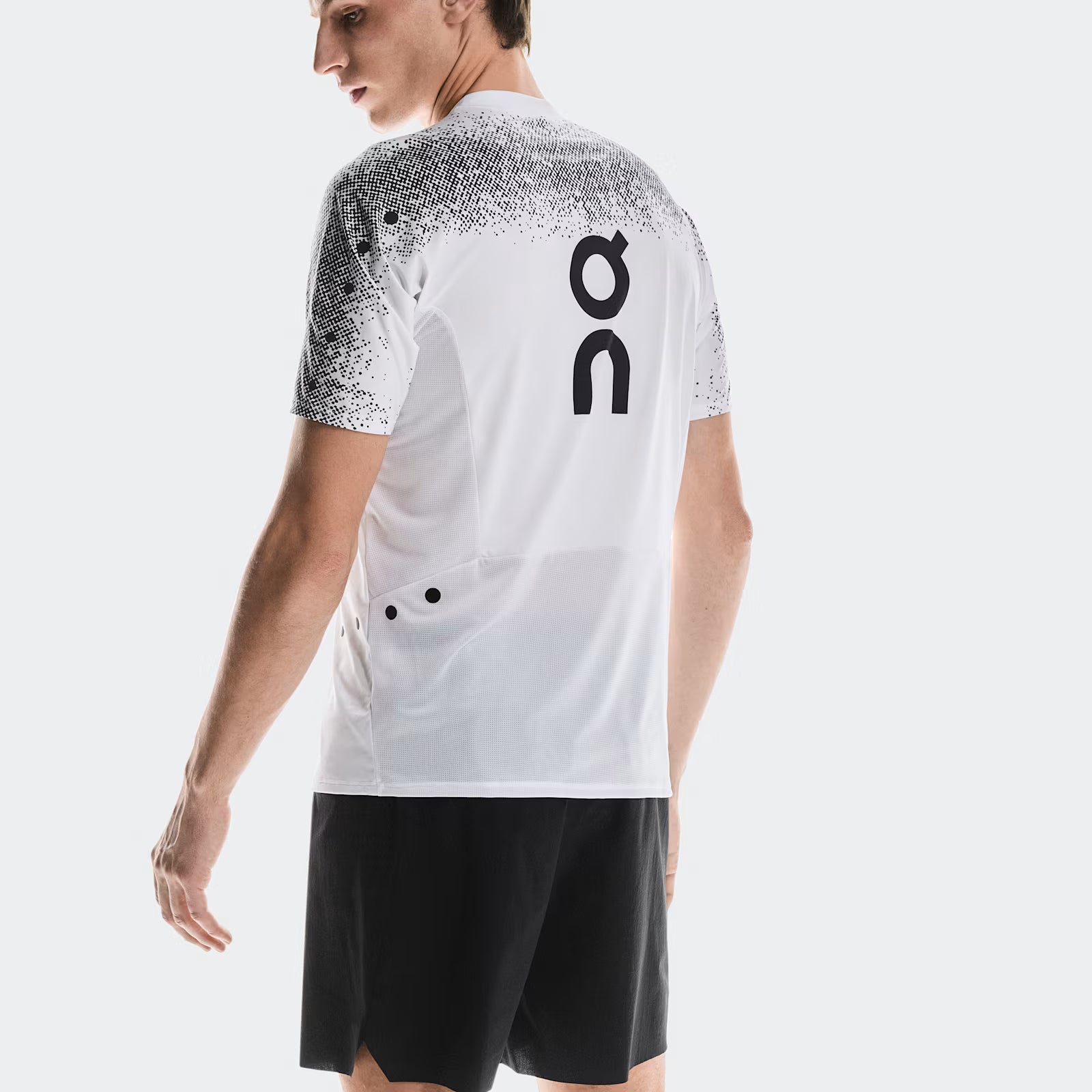 On Ultra Shorts Black