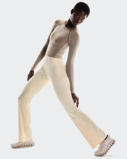 On Soft Bootleg Pants Loewe Ivory (Women'S)