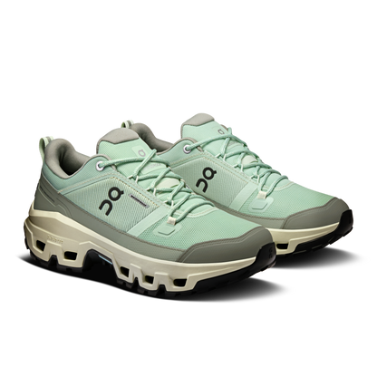 on running cloudrock low waterproof mineral aloe (women's)