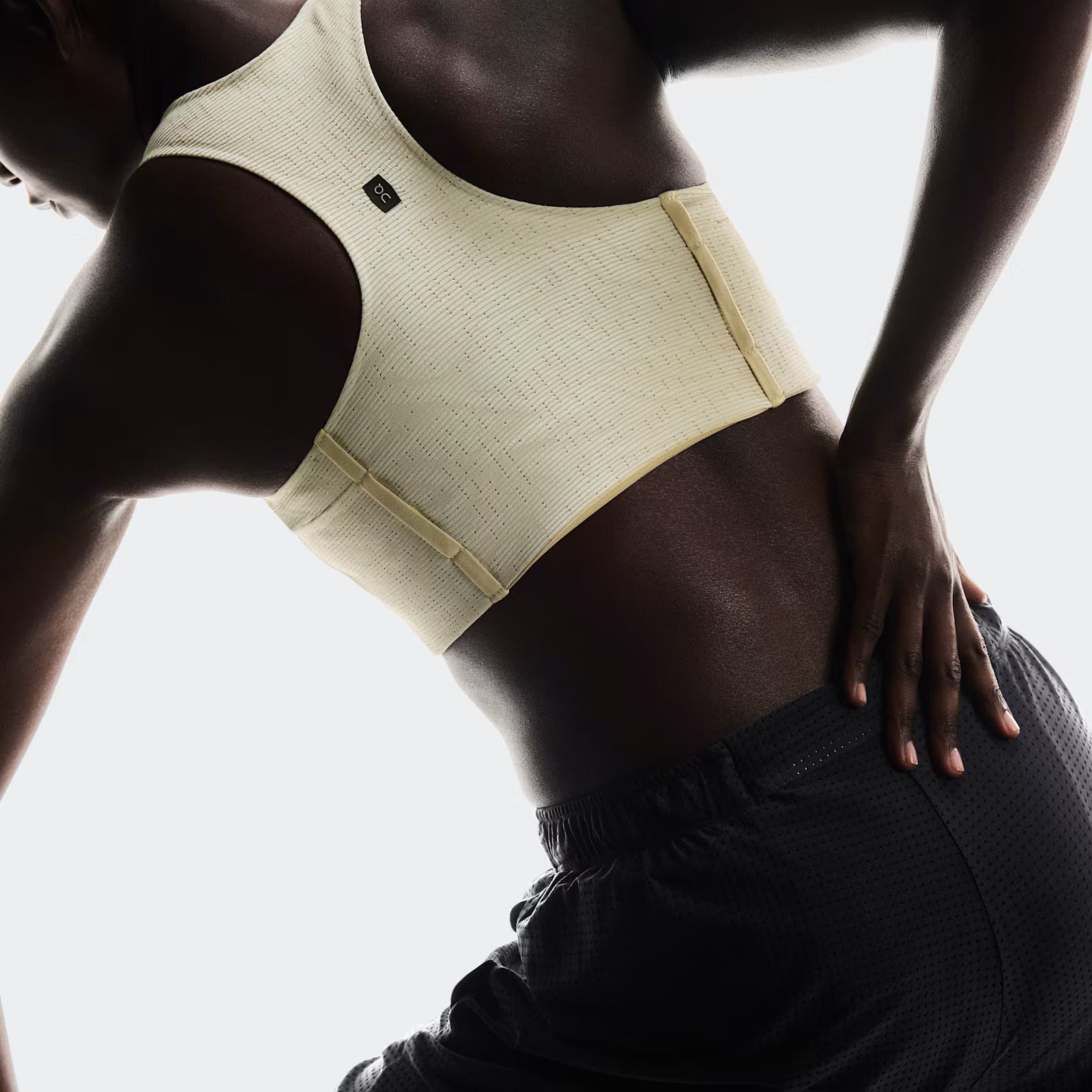 On Pace Pocket Bra Taupe (Women'S)