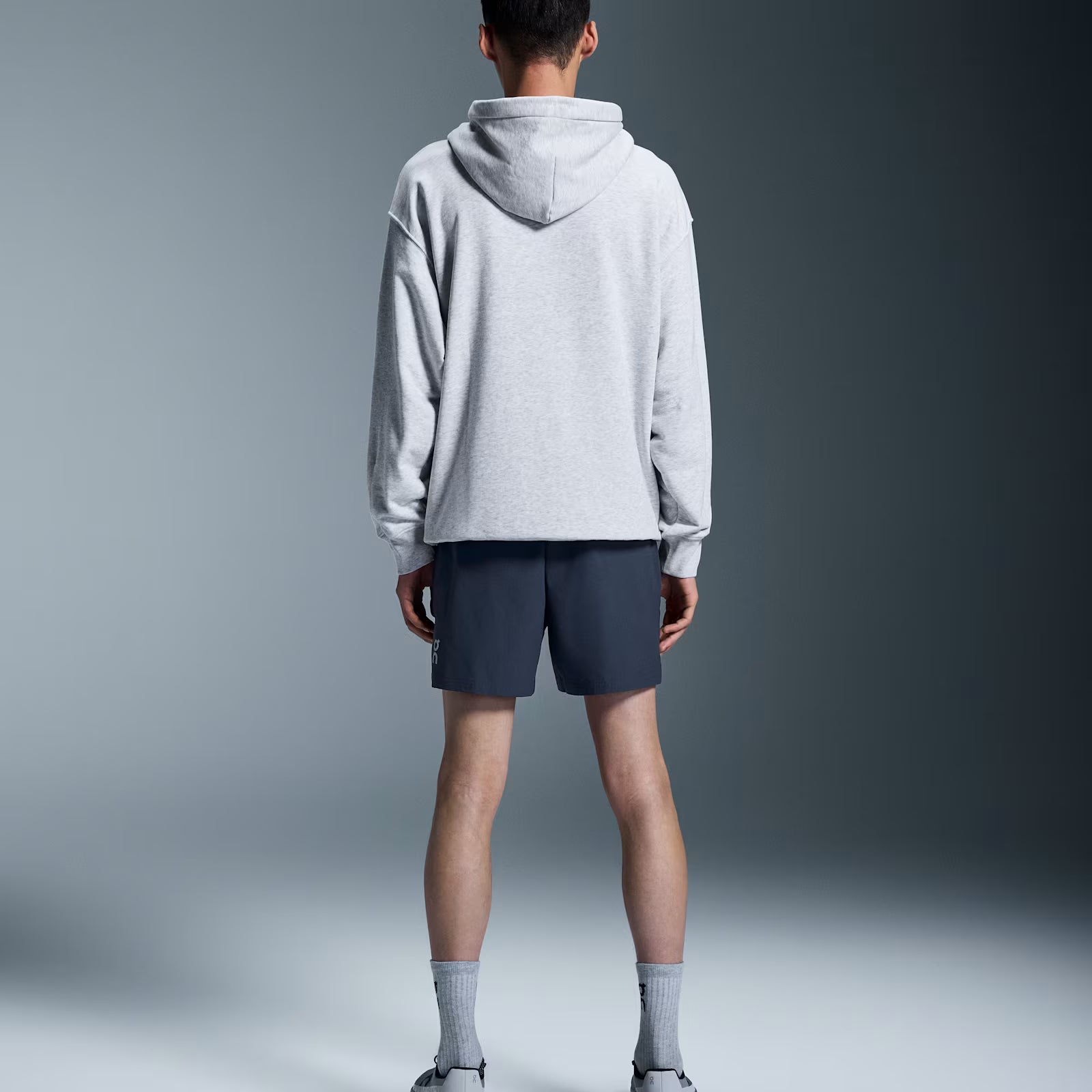 On 5" Core Shorts Midnight