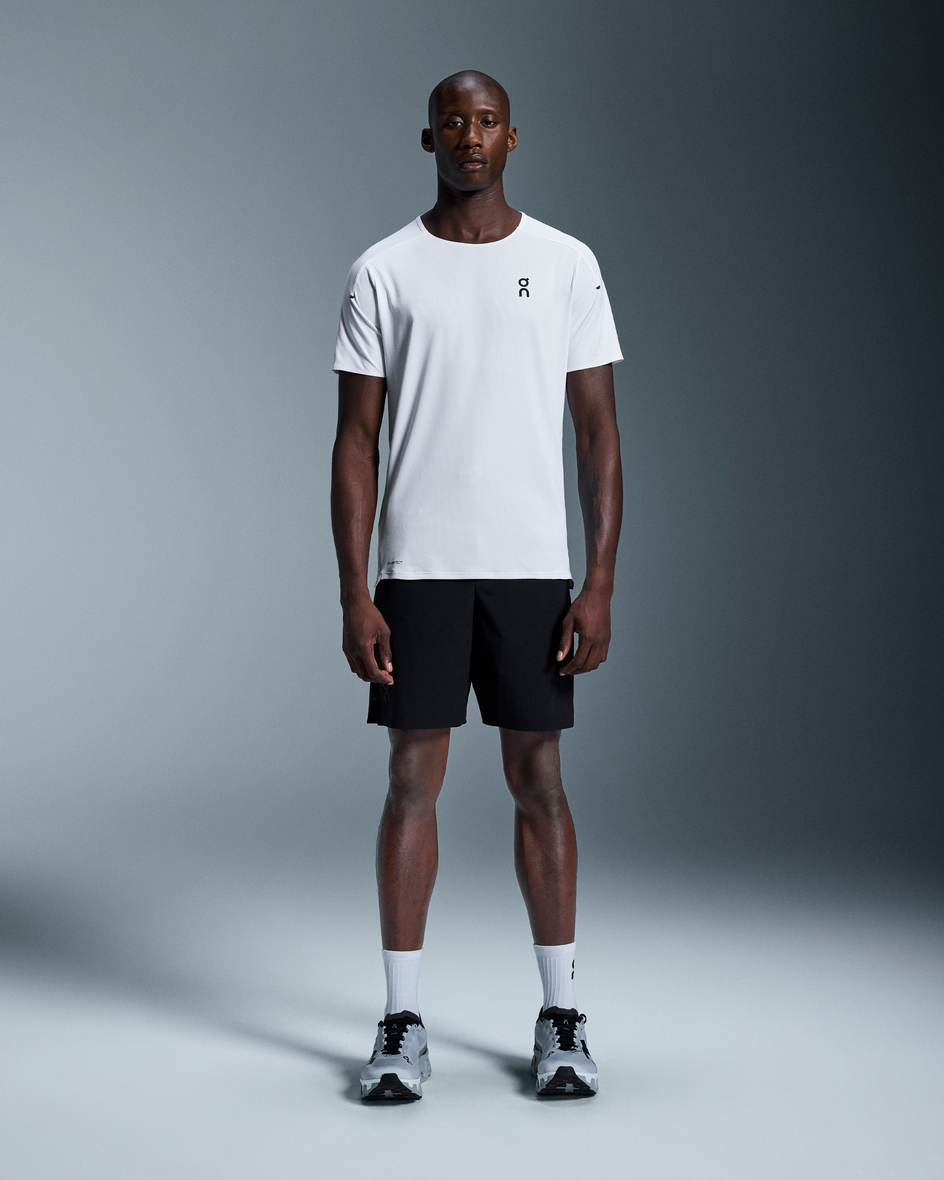 On Performance-T White | Silver