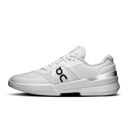 on running the roger pro 2 all white