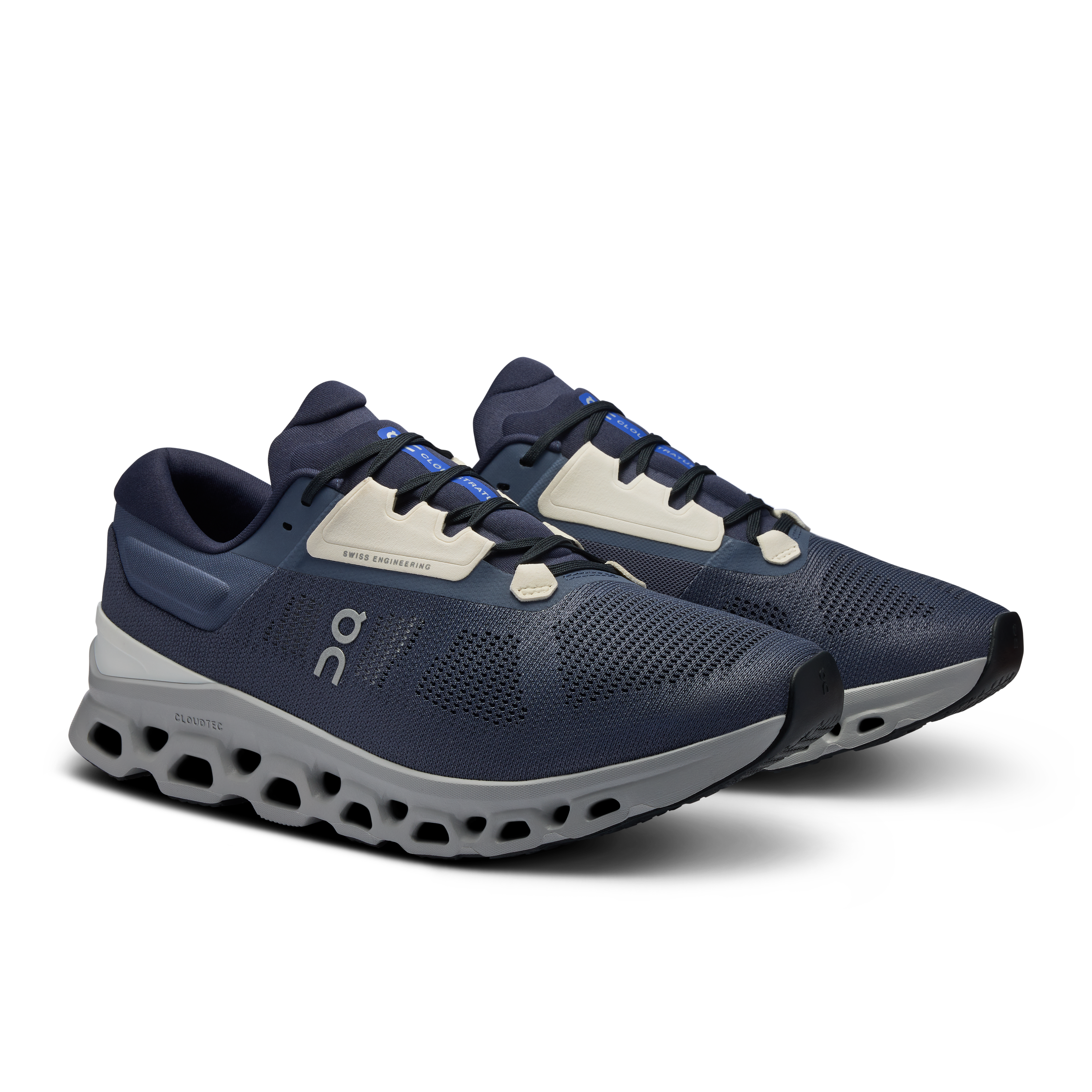 On Cloudstratus 3 Metal Glacier