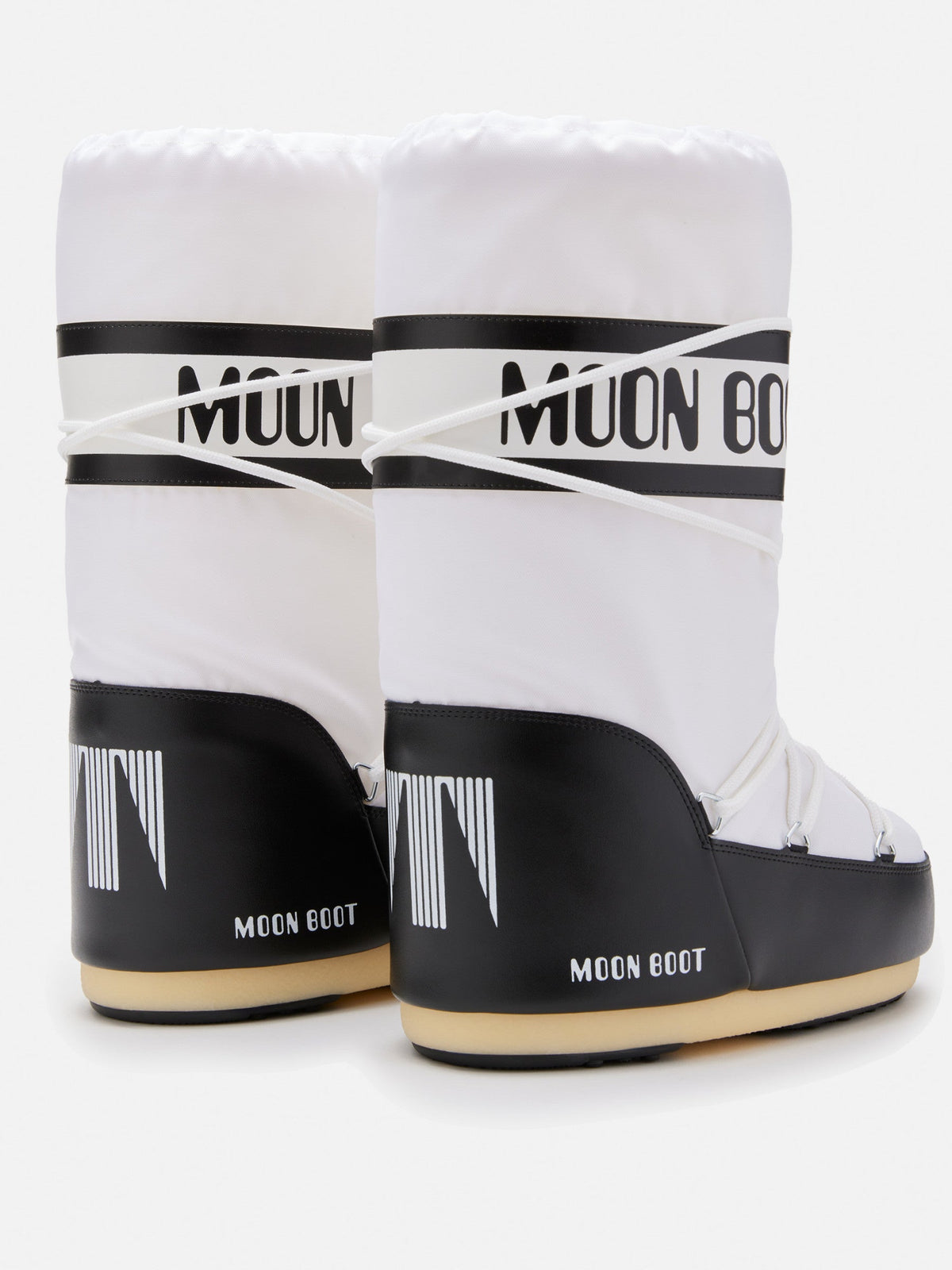 #color_black-white