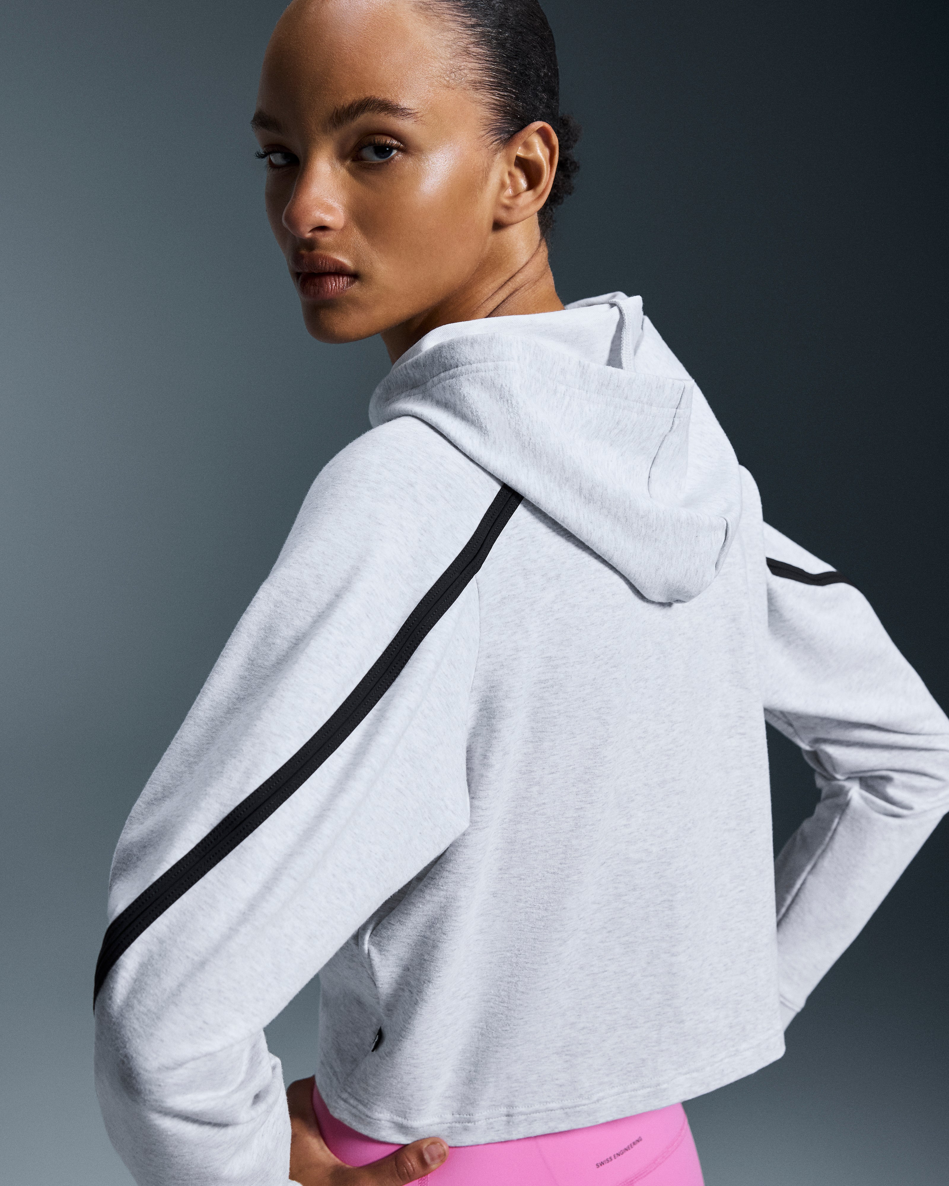 On Studio Hoodie Crater (Women's)