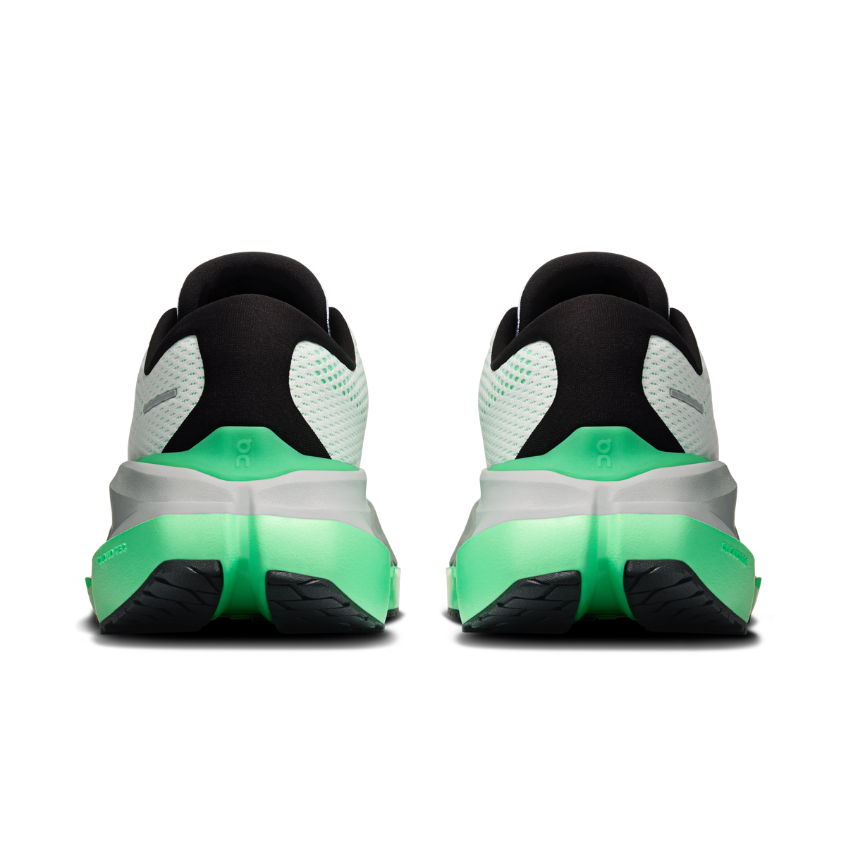 On Cloudrunner 3 Max White Verdite