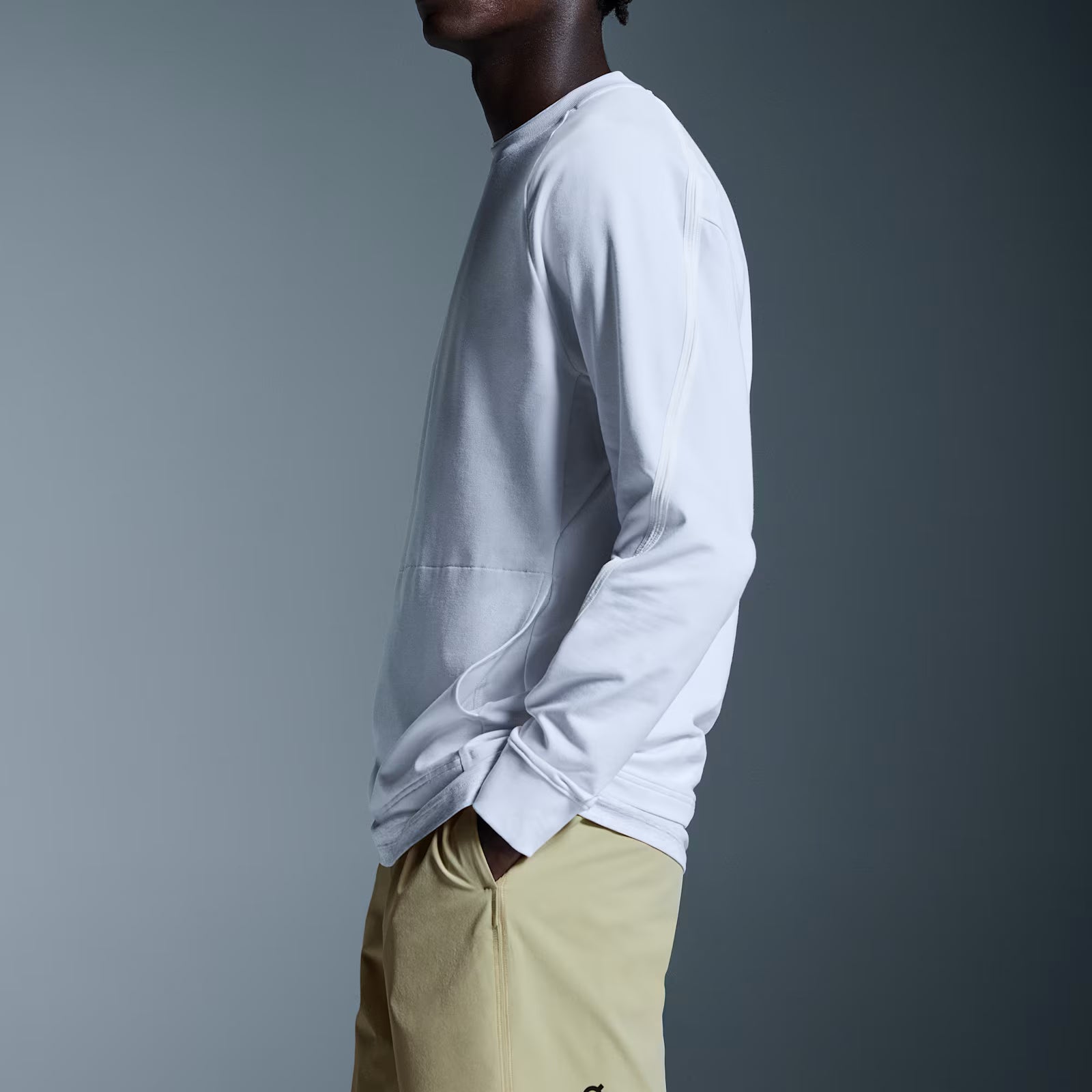 On Studio Crew White