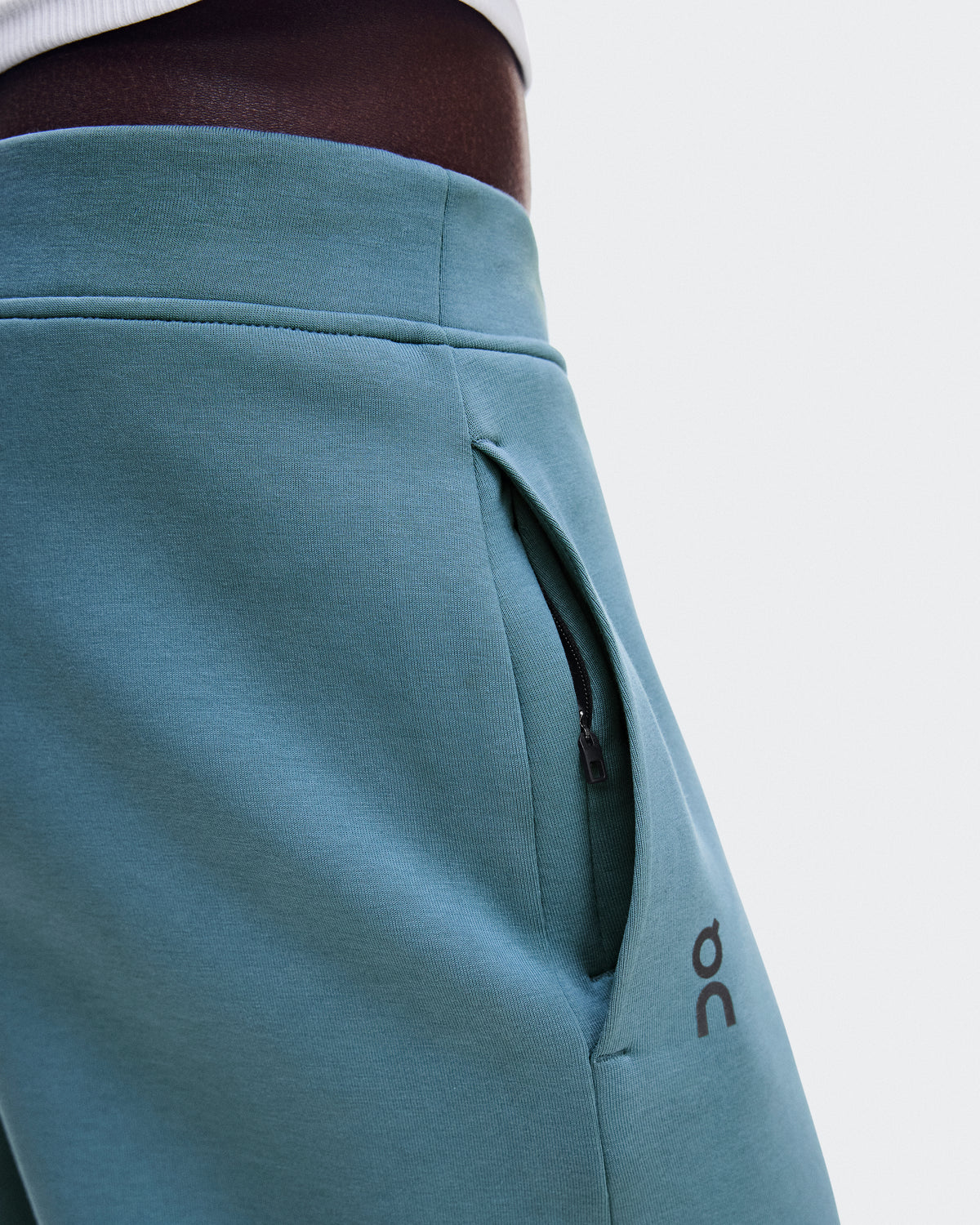On Focus Tech Sweatpants Agave (Women'S)