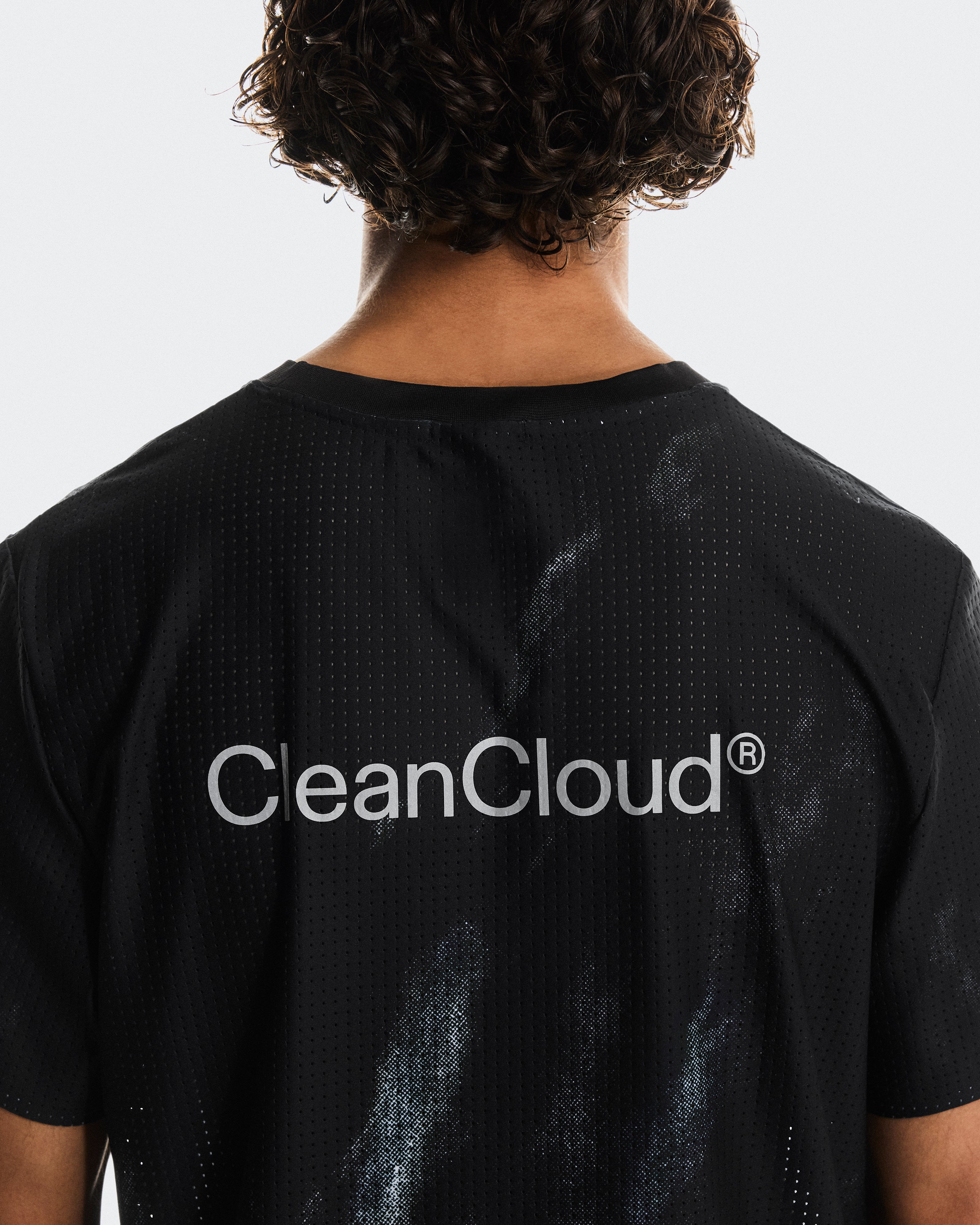 On Pace Mesh-T Black | Glacier