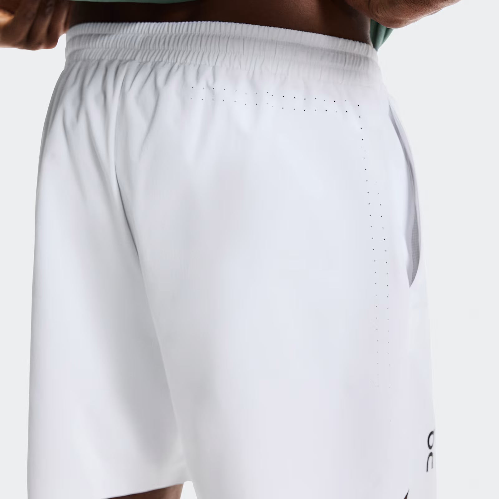 On 5" Court Shorts White